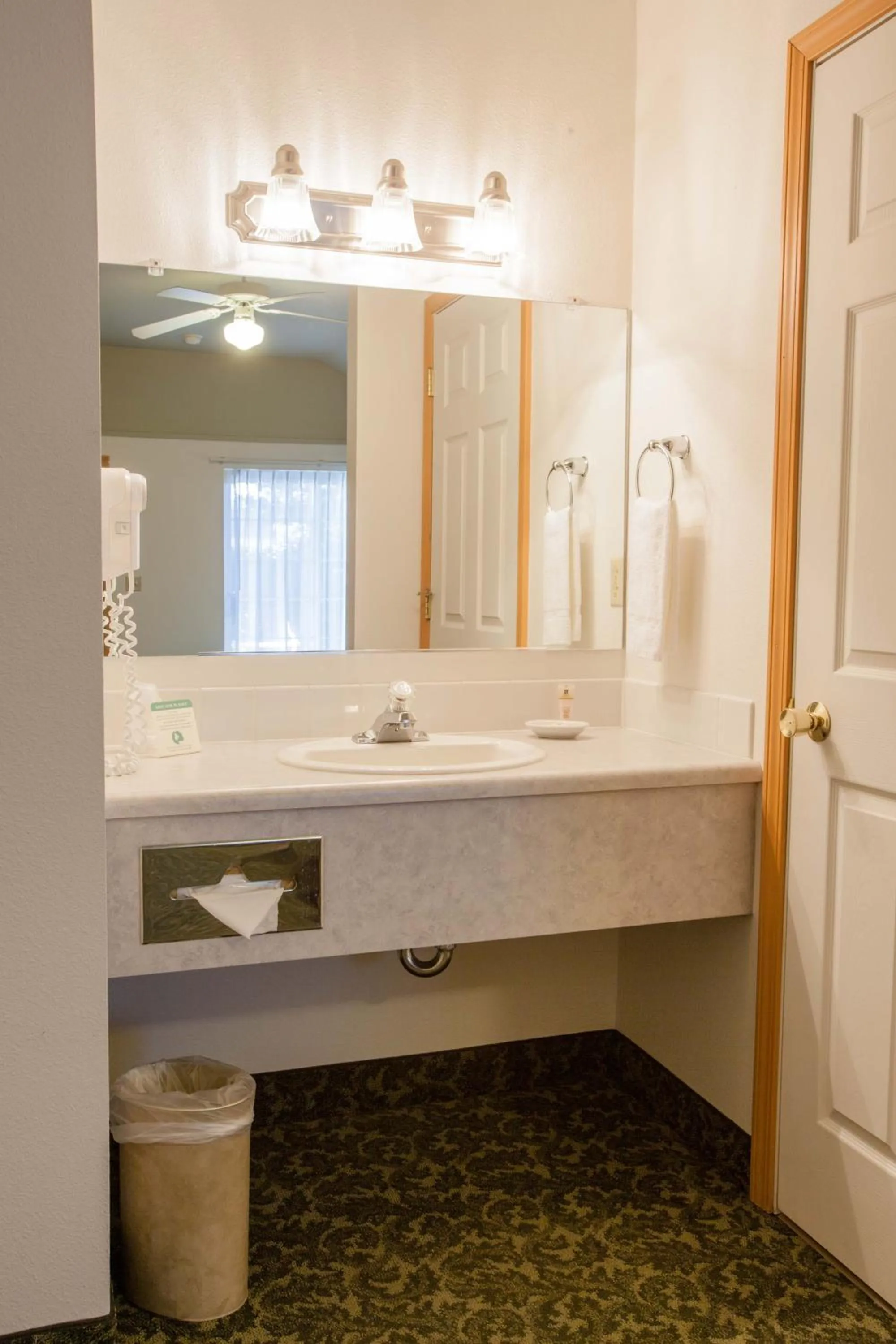 Bathroom in River's Edge Resort