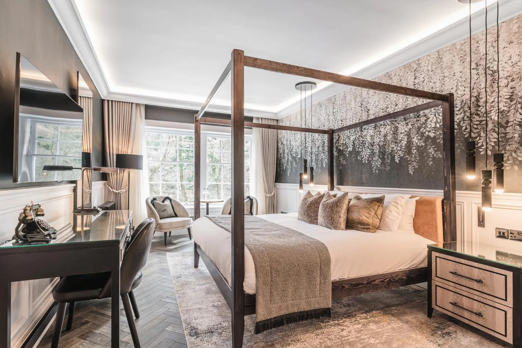 View (from property/room), Bed in Dunkeld House Hotel