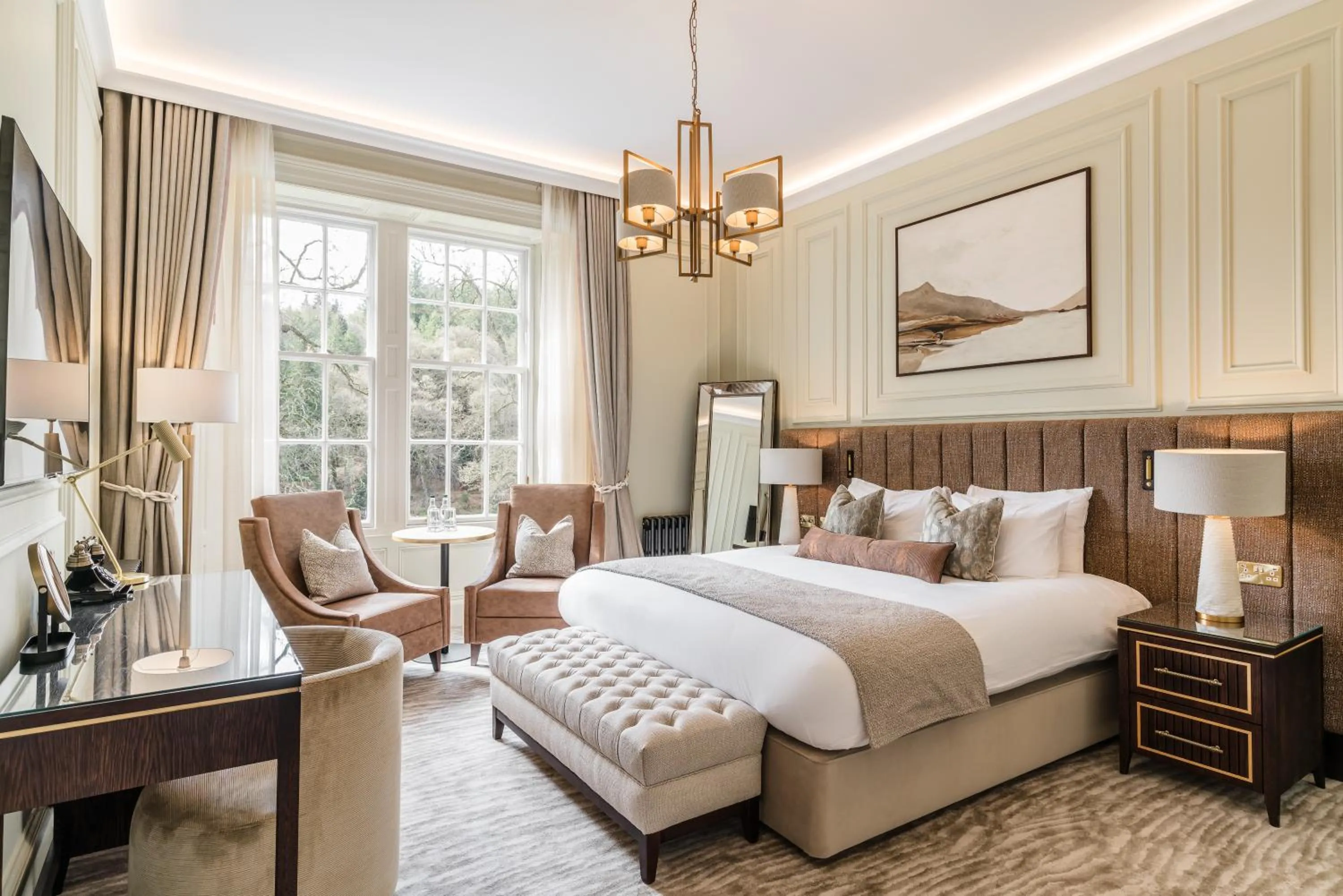 Bed in Dunkeld House Hotel