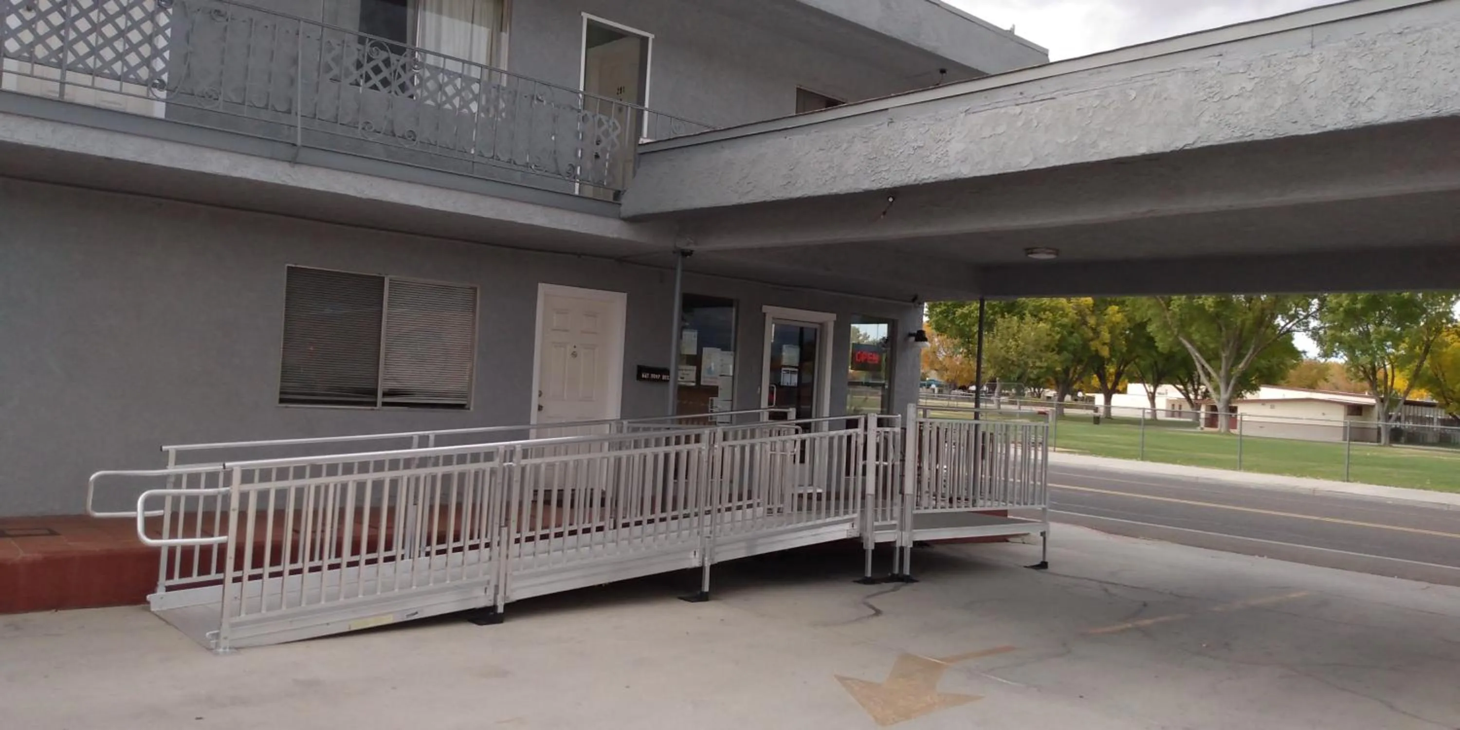 Facade/entrance in Mountain View Motel