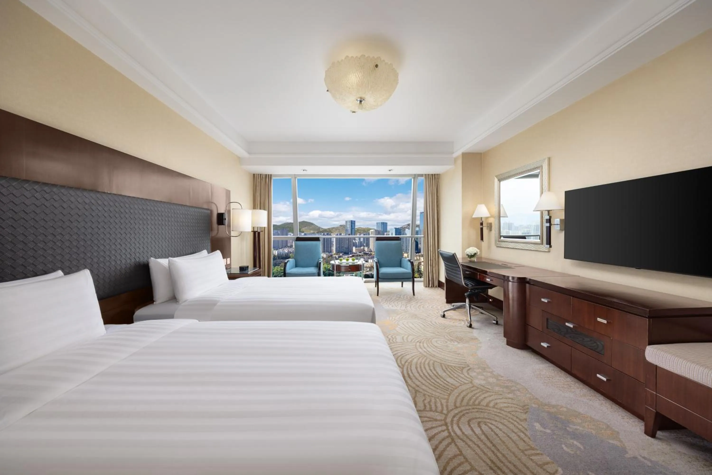 View (from property/room), Bed in Shangri-La Xian