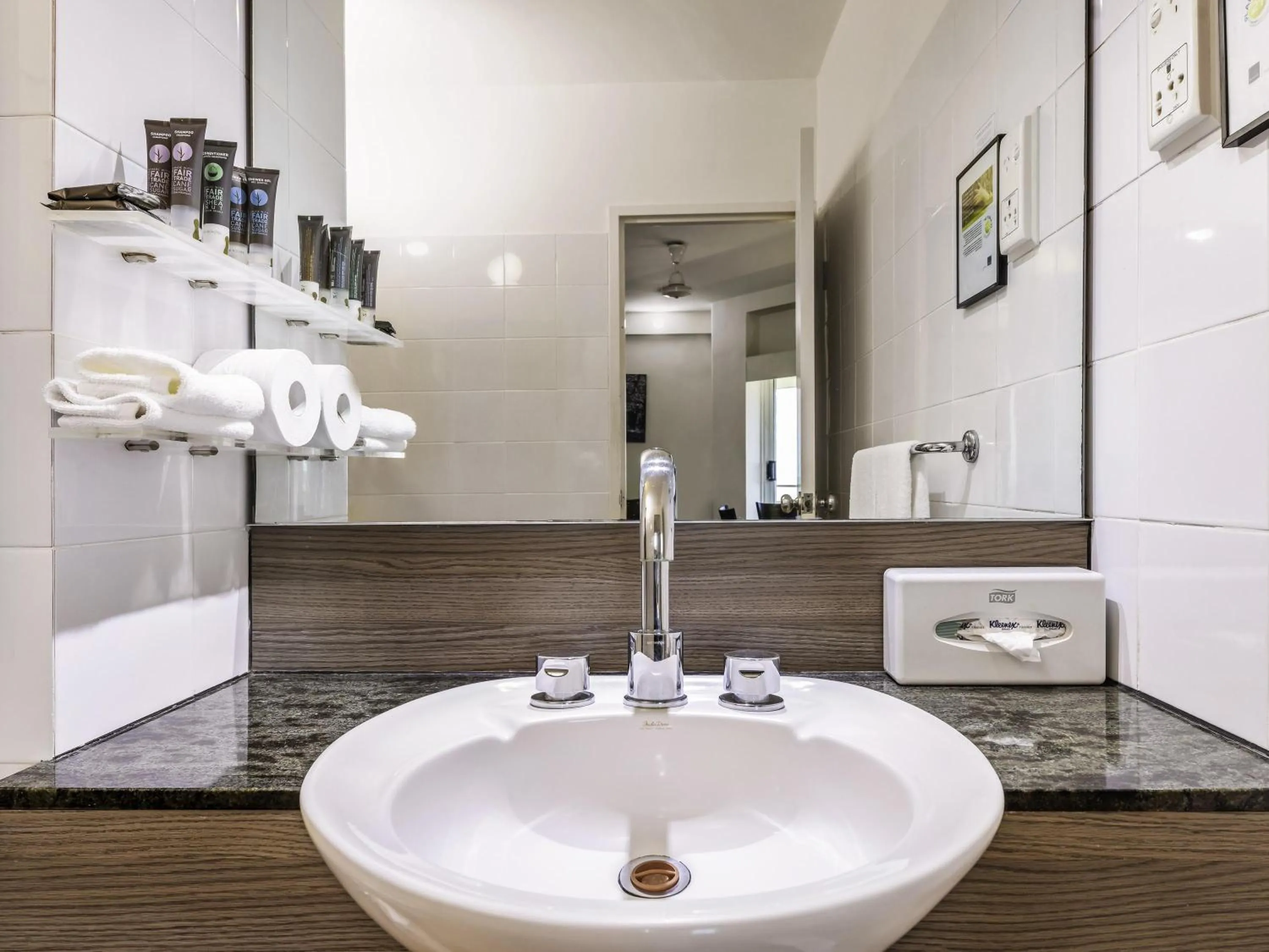 Bedroom in Novotel Darwin CBD