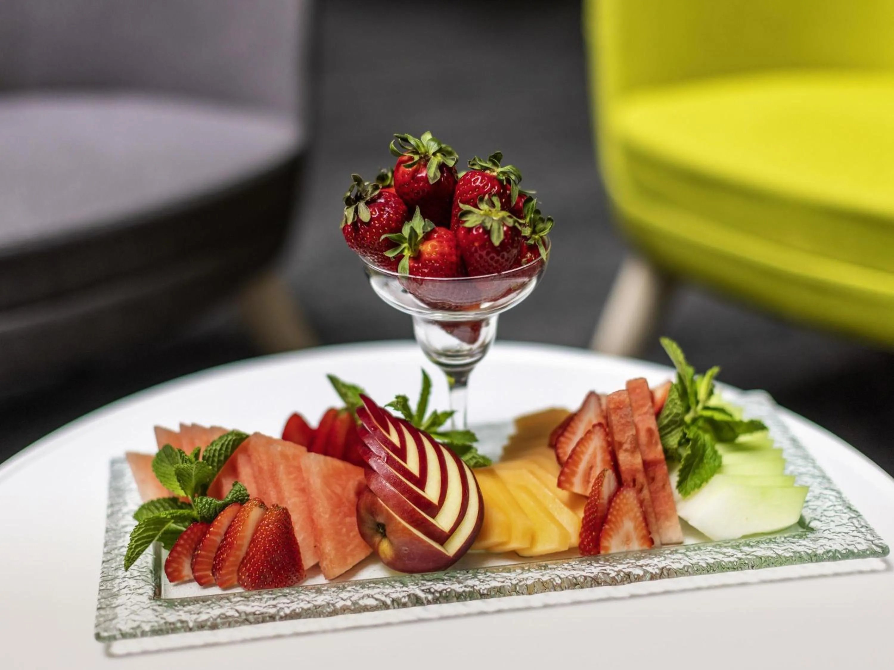 Restaurant/places to eat in Novotel Darwin CBD