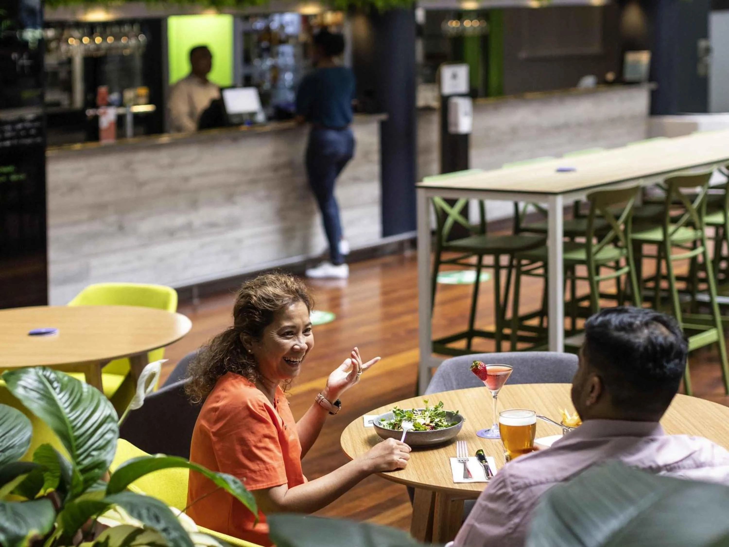Restaurant/places to eat in Novotel Darwin CBD