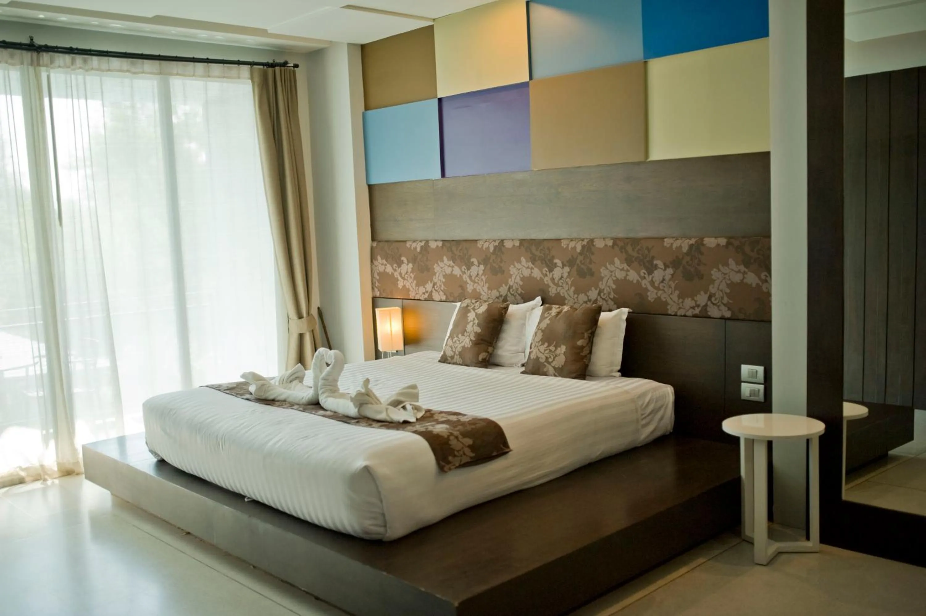 Photo of the whole room, Bed in Chalay Monta