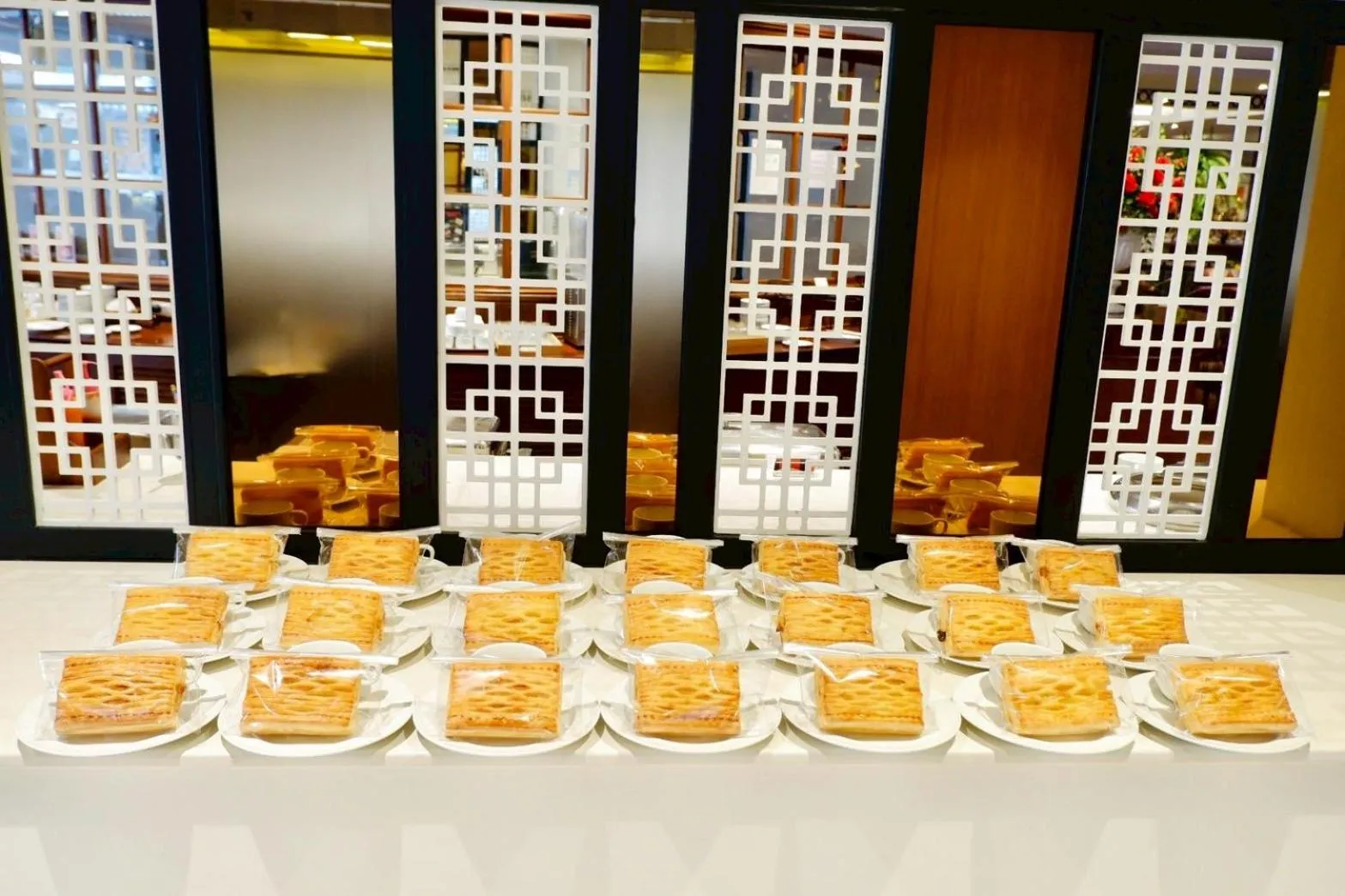 Food and drinks in FuramaXclusive Pratunam Park Hotel