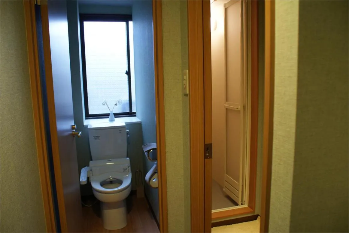 Toilet in Hotel Wako