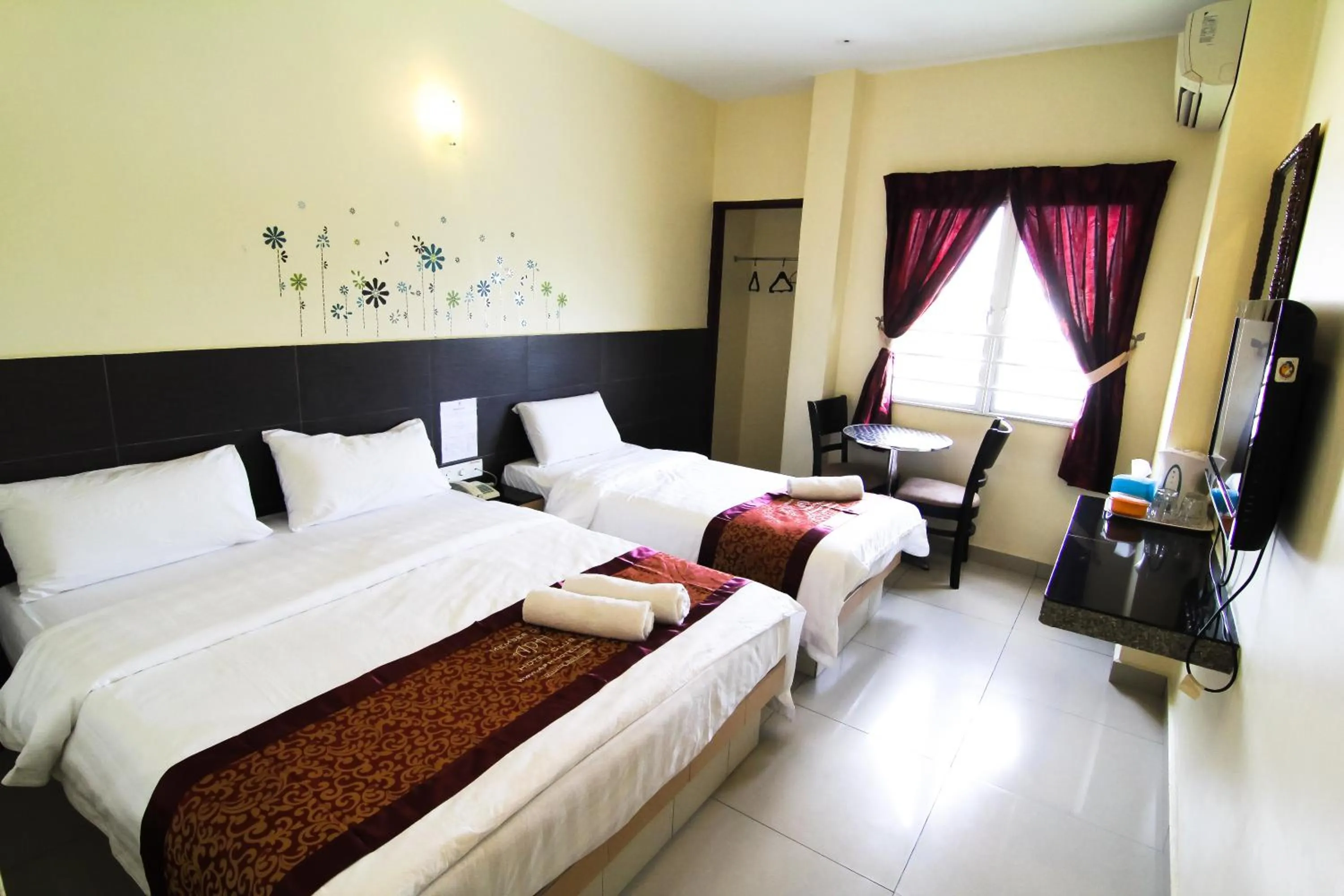 Bedroom, Bed in Hotel Seremban Jaya