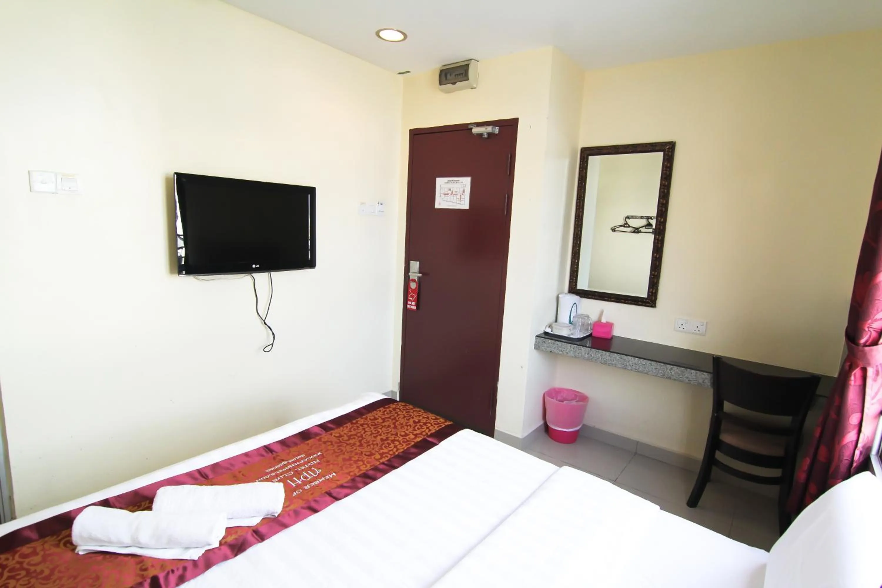 Bedroom, Bed in Hotel Seremban Jaya