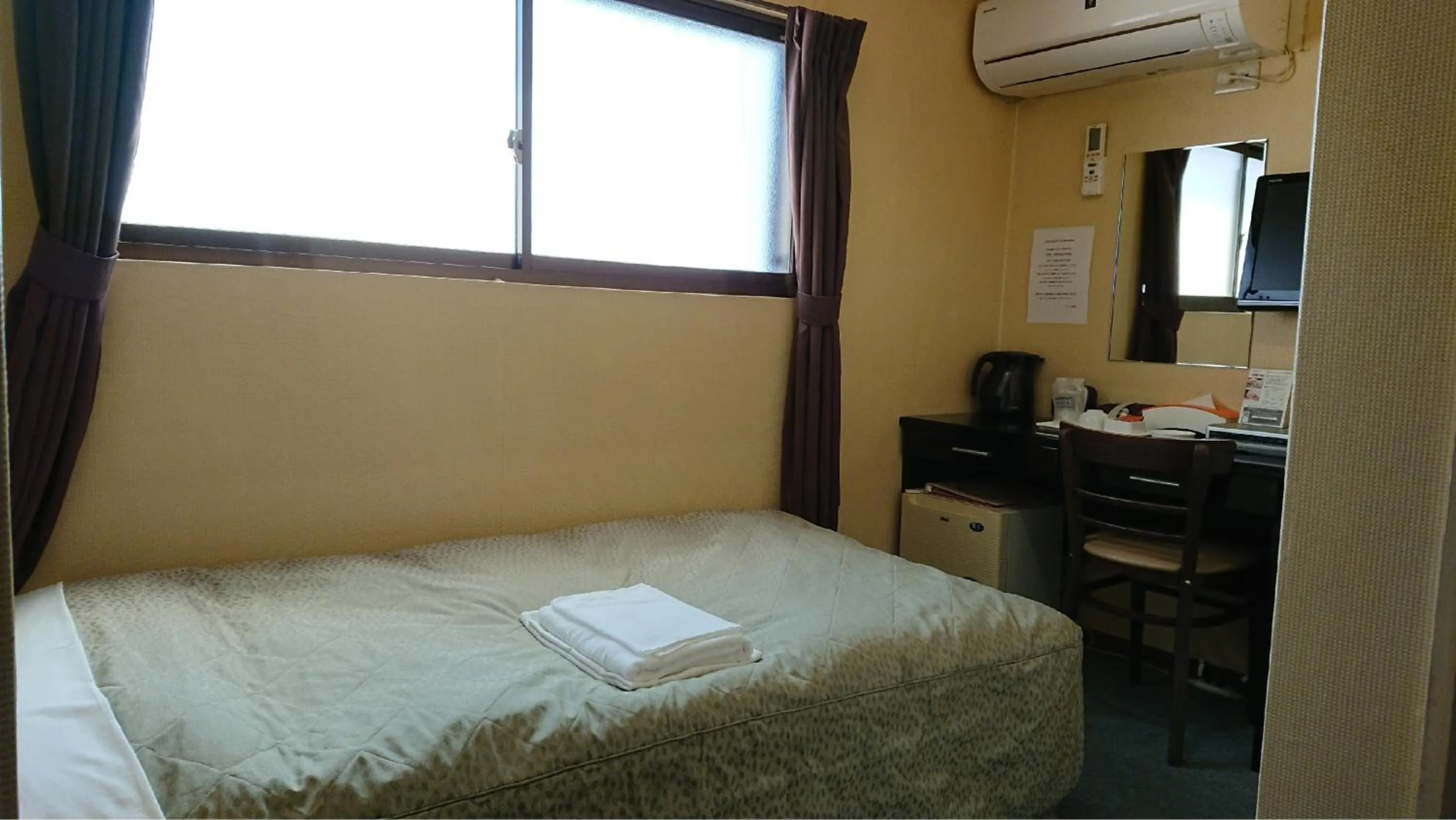 Photo of the whole room, Bed in City Inn Nishi Tanabe