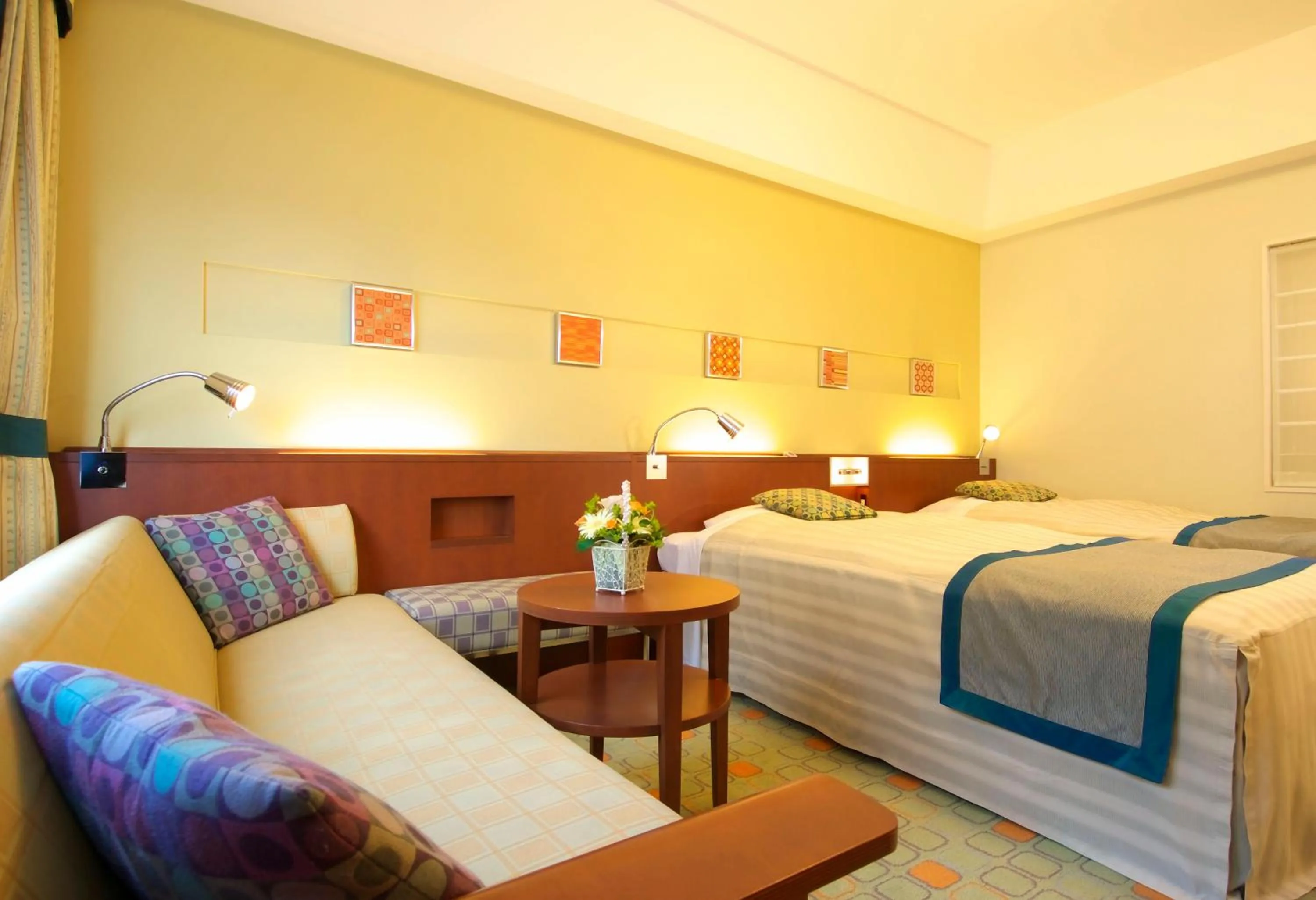 Photo of the whole room, Bed in Tokyo Bay Maihama Hotel First Resort