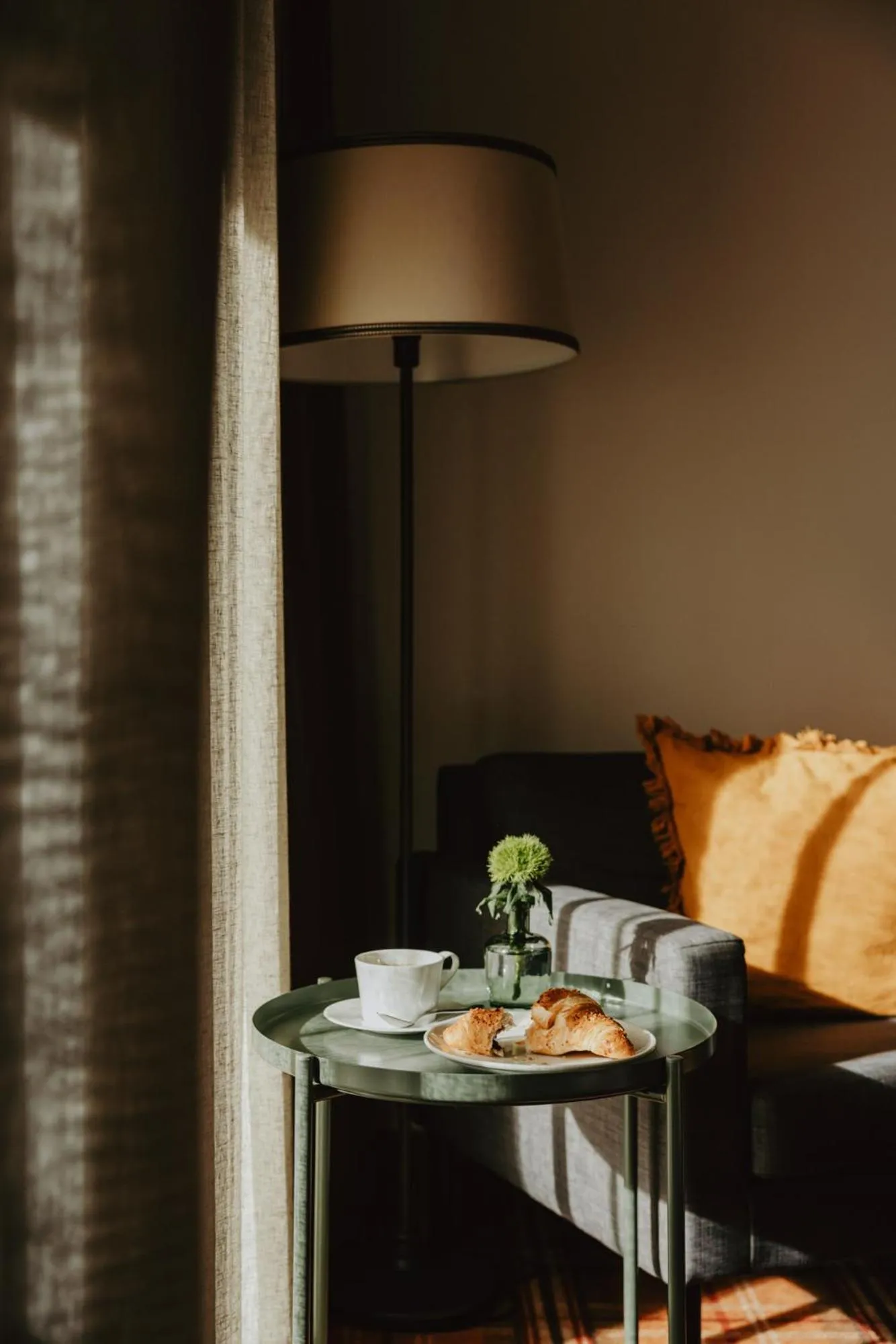 Seating area, Bed in Hotel Bussi Baby