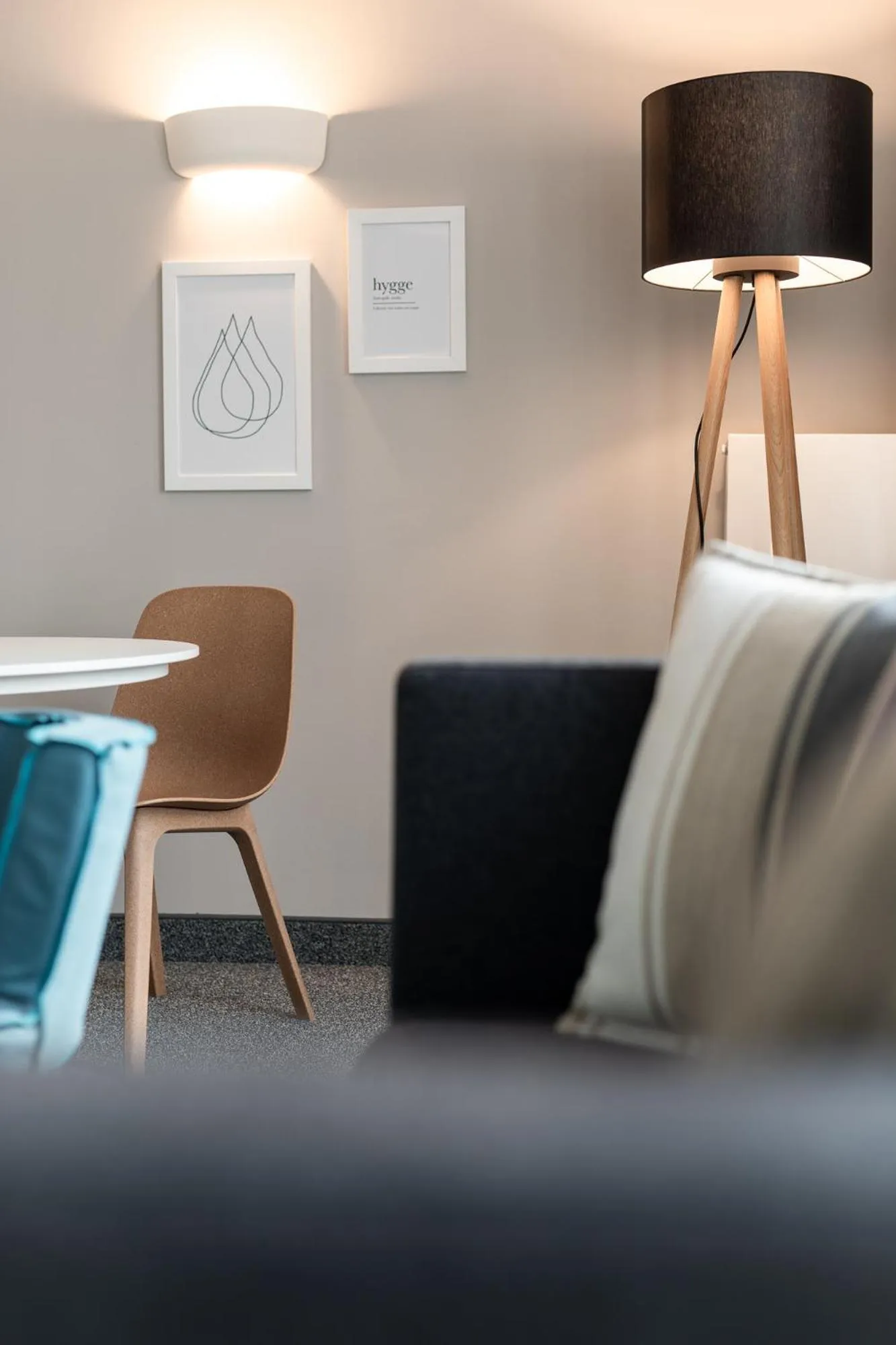 Decorative detail in sylc. Apartmenthotel – Serviced Apartments