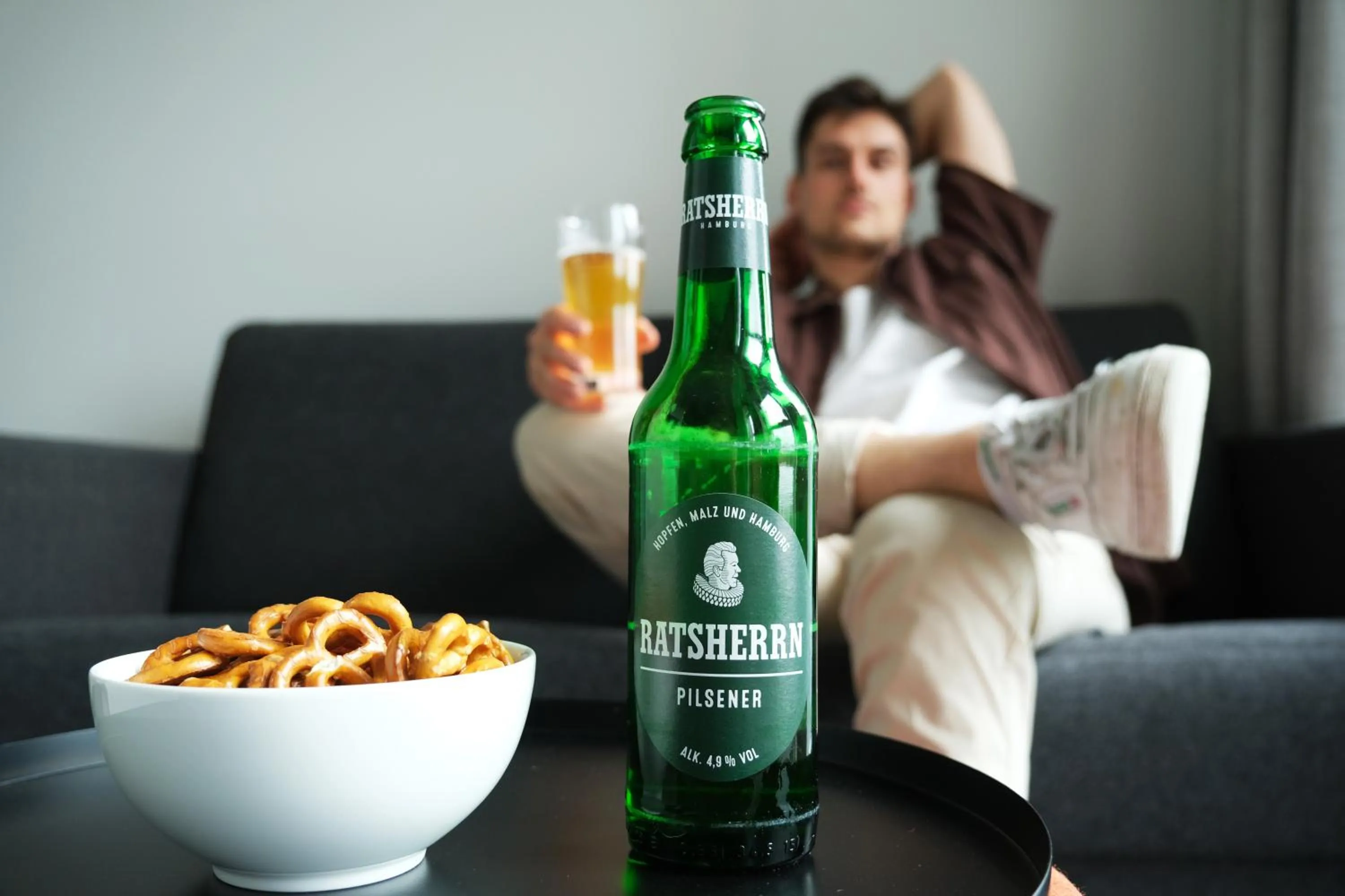 Text overlay in sylc. Apartmenthotel – Serviced Apartments