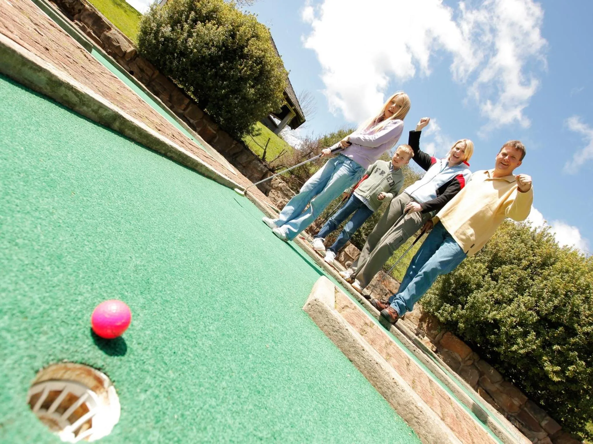 Minigolf in The Sebel Pinnacle Valley