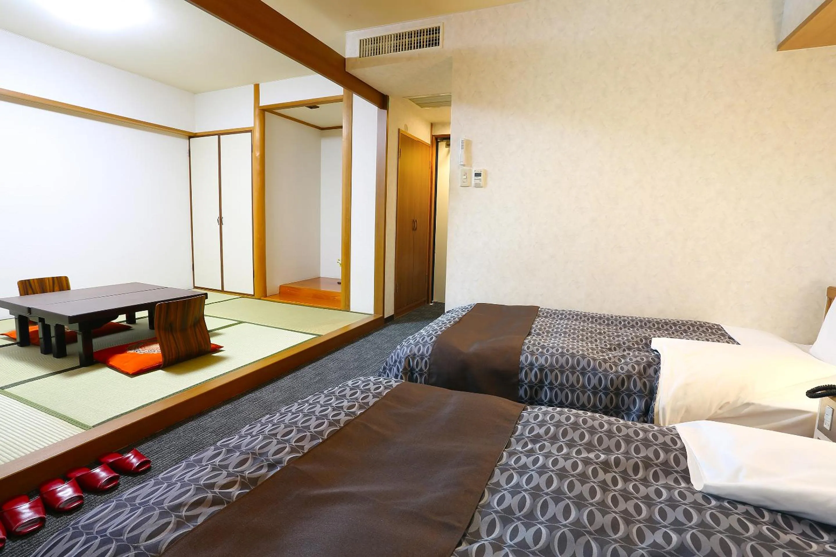 Bed in Nagasaki IK Hotel