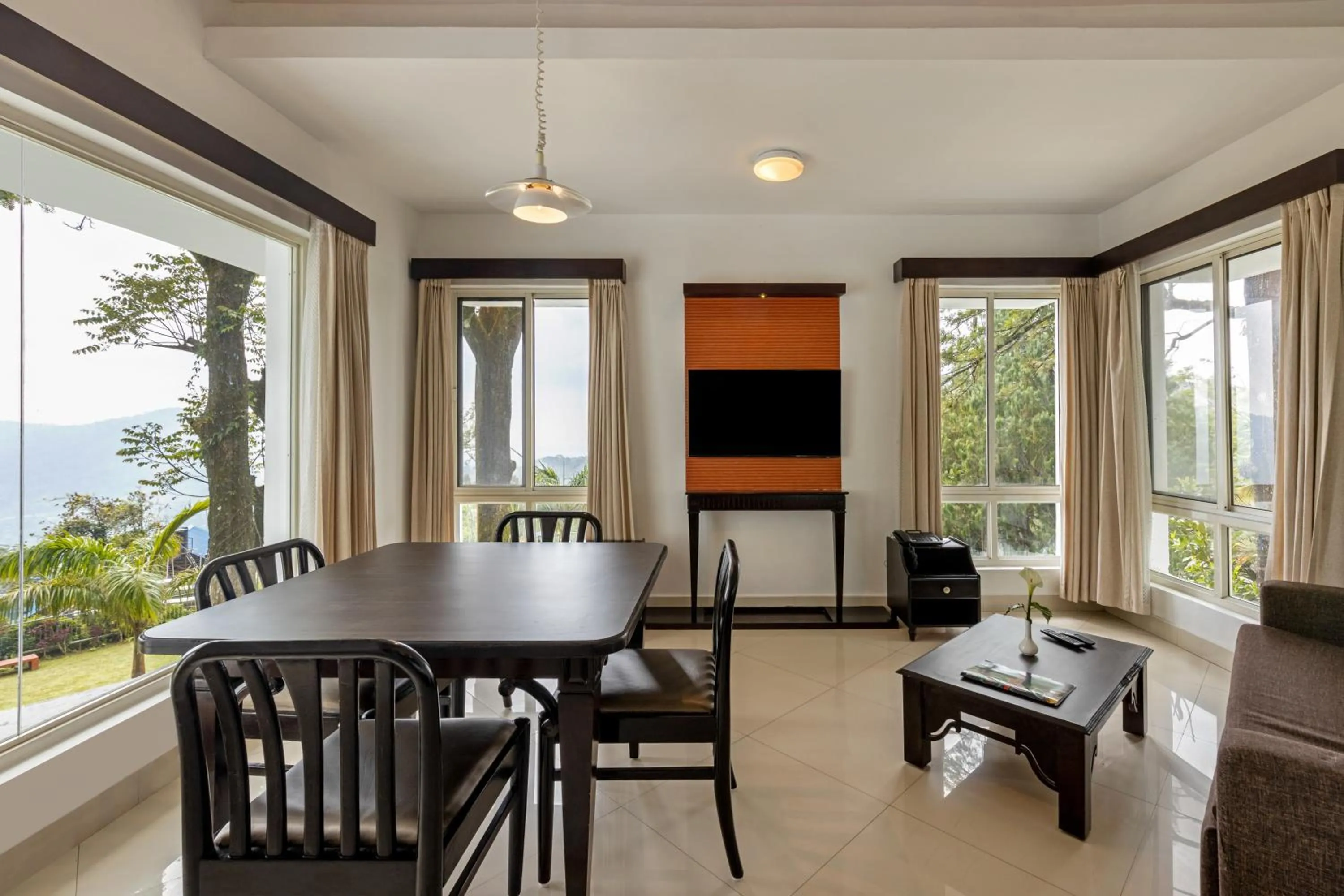 Dining area in Sterling Munnar
