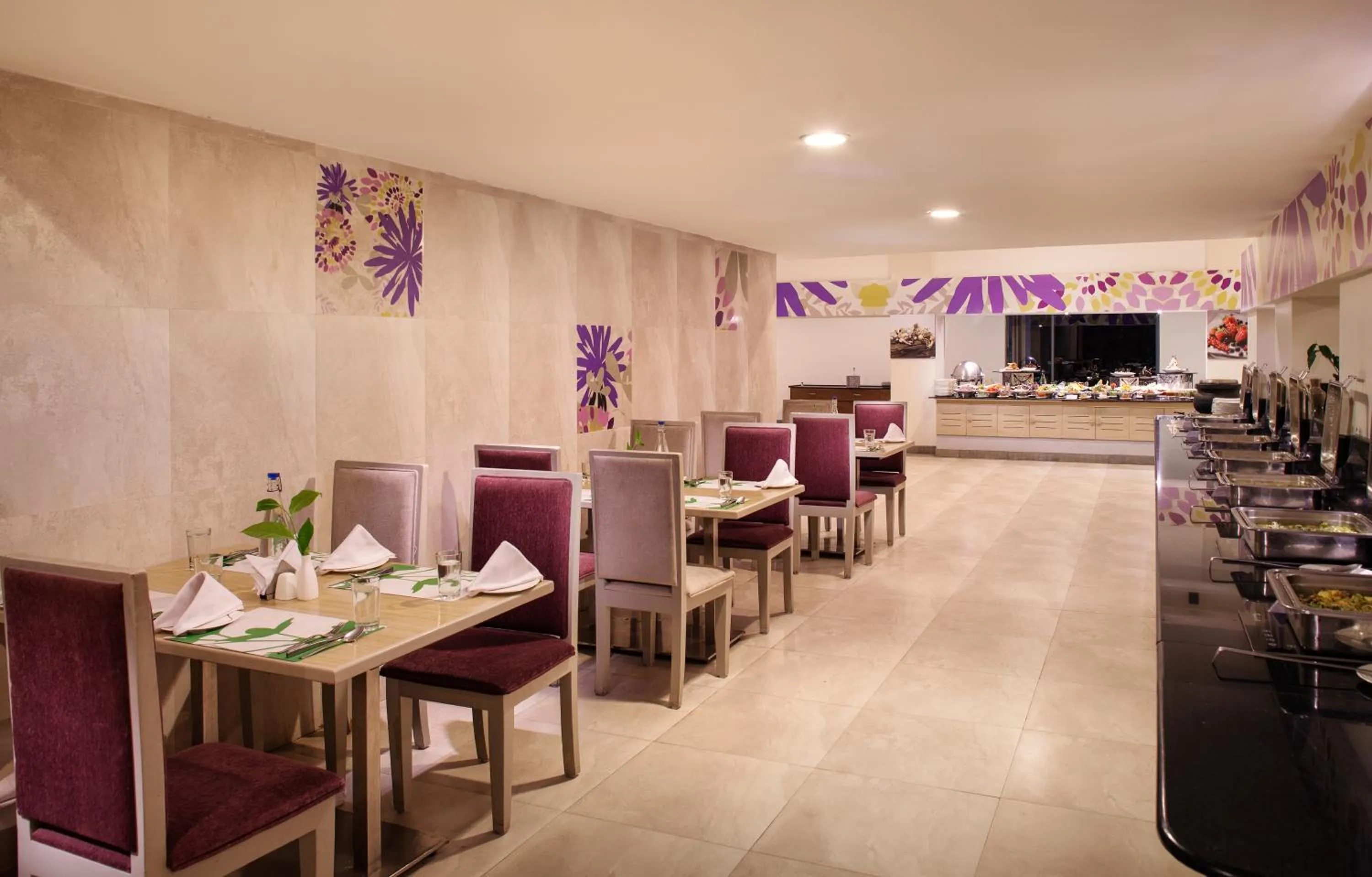 Restaurant/places to eat in Sterling Munnar