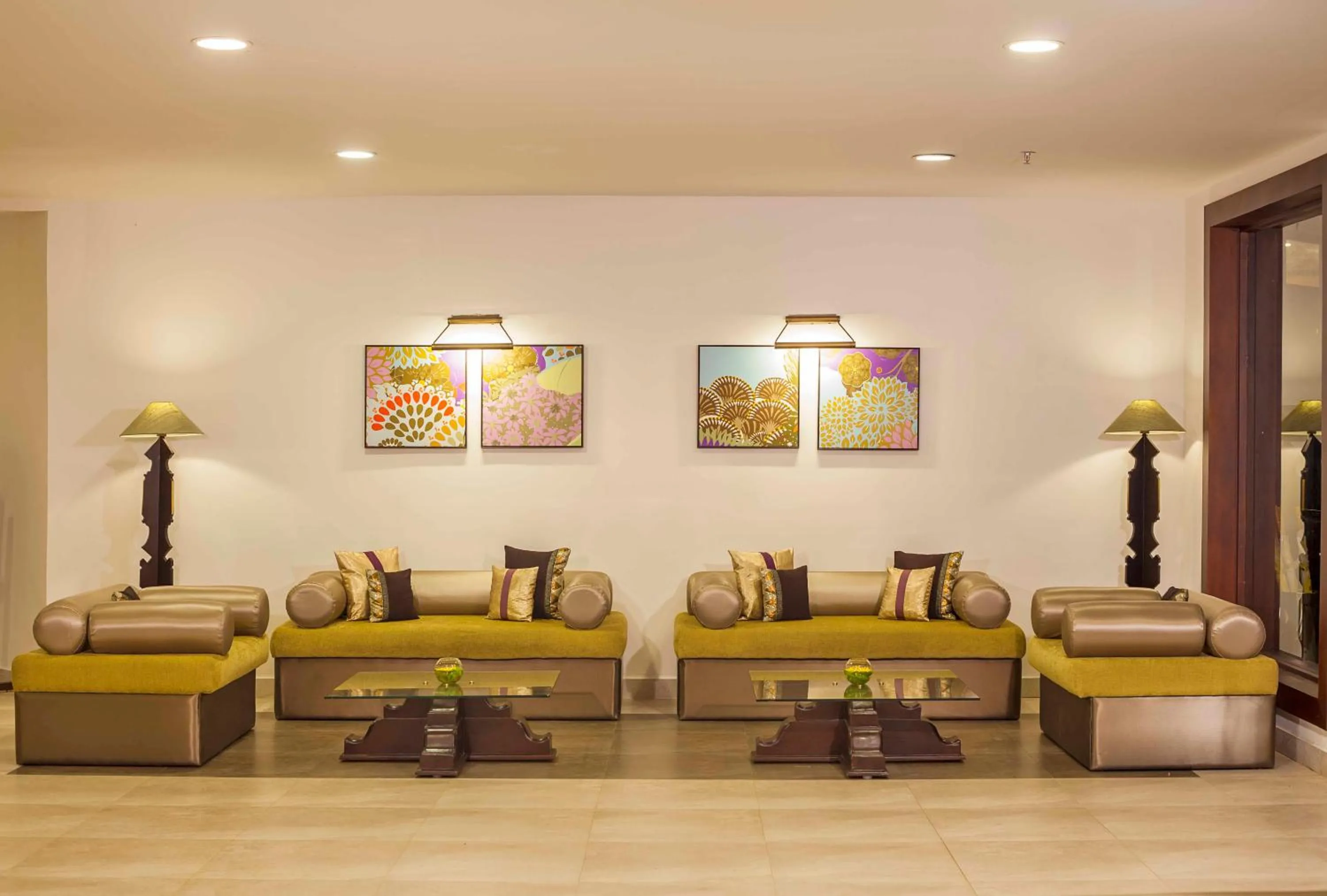 Lobby or reception in Sterling Munnar