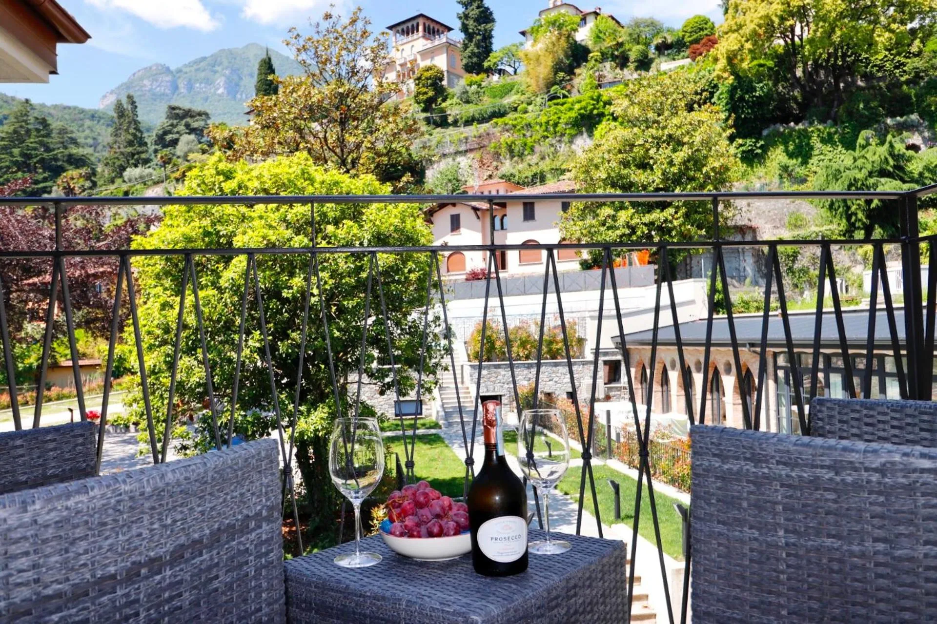 Balcony/Terrace in Castelli Delux
