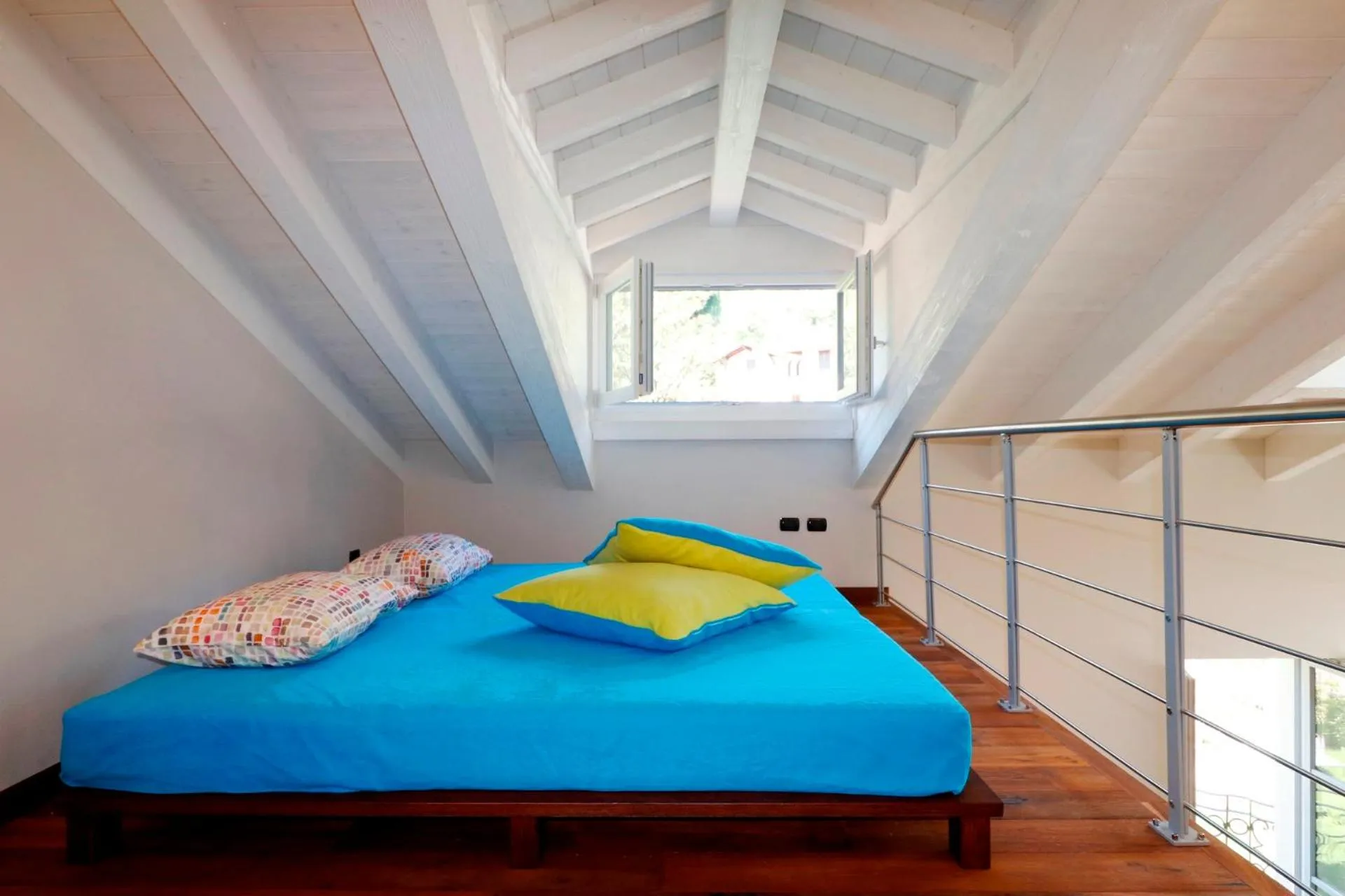 Bed in Castelli Delux