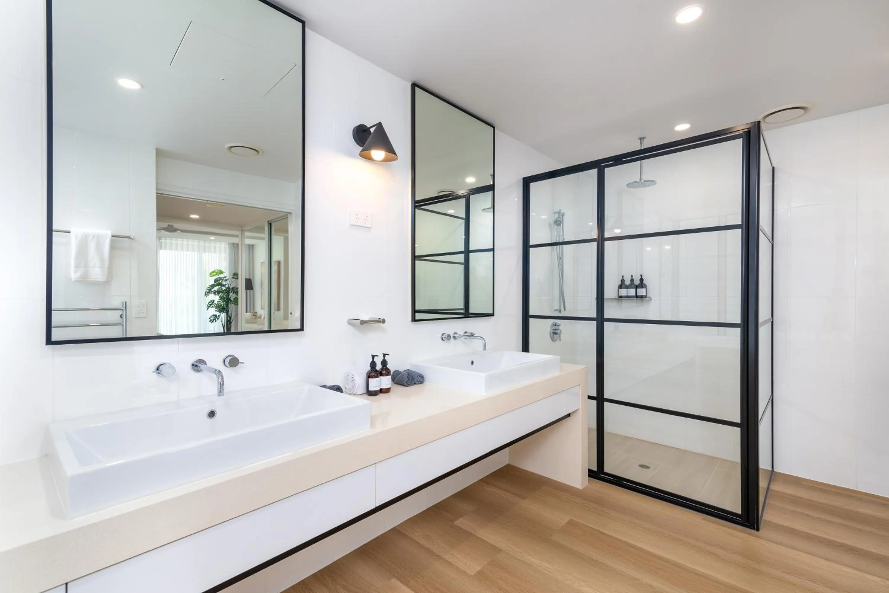 Toilet in Drift Palm Cove