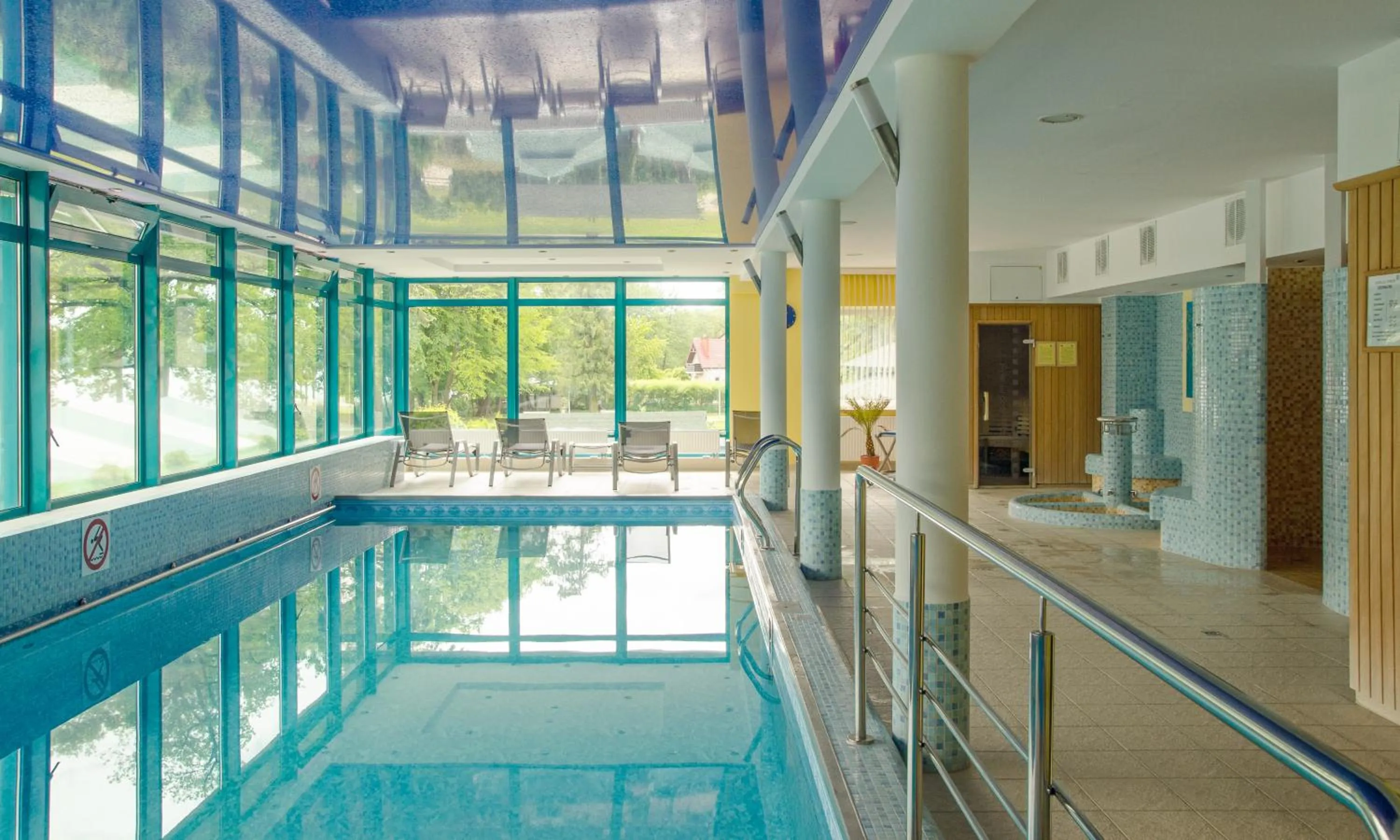 Swimming pool in SPA Barlinek, Hotel Alma & SPA - UWAGA - styczen do marzec 2026 basen nieczynny!