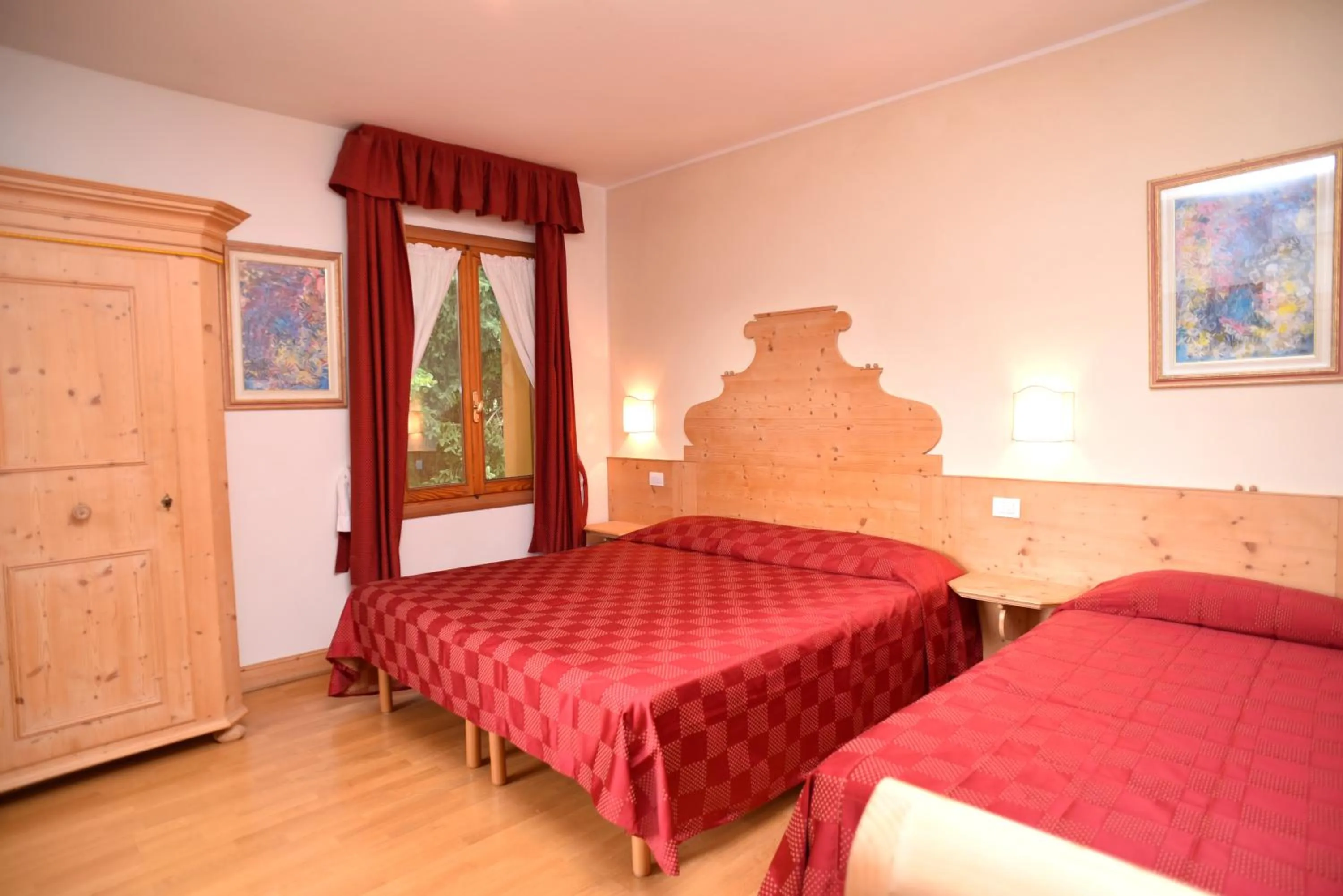 Day, Bed in Albergo Da Gildo
