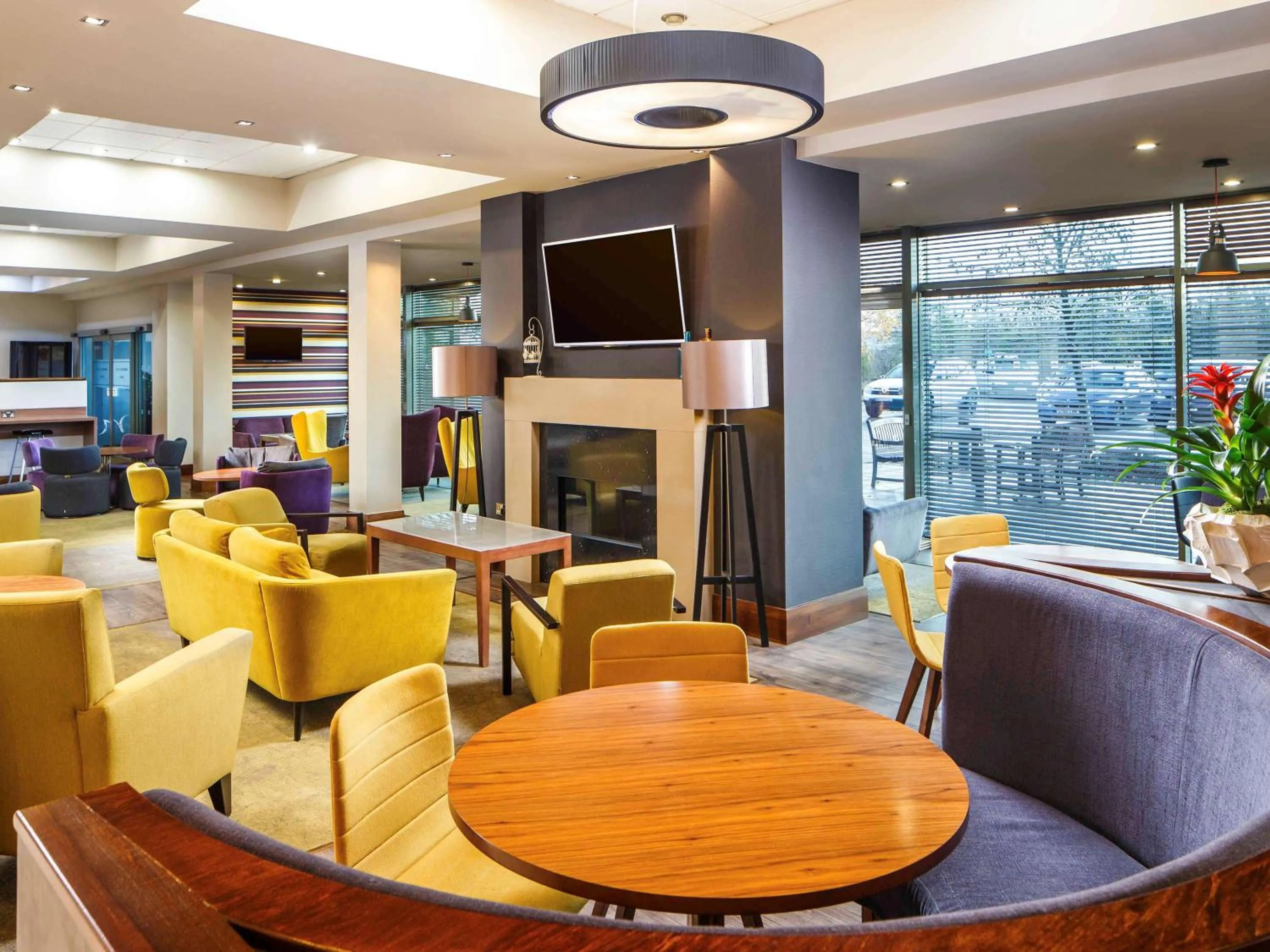 Property building in Mercure Sheffield Parkway