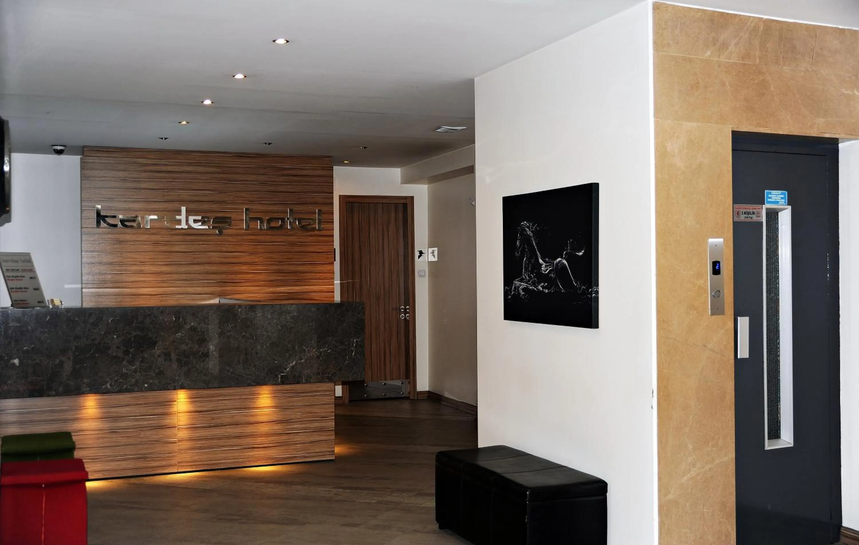 Lobby or reception in Kardes Hotel