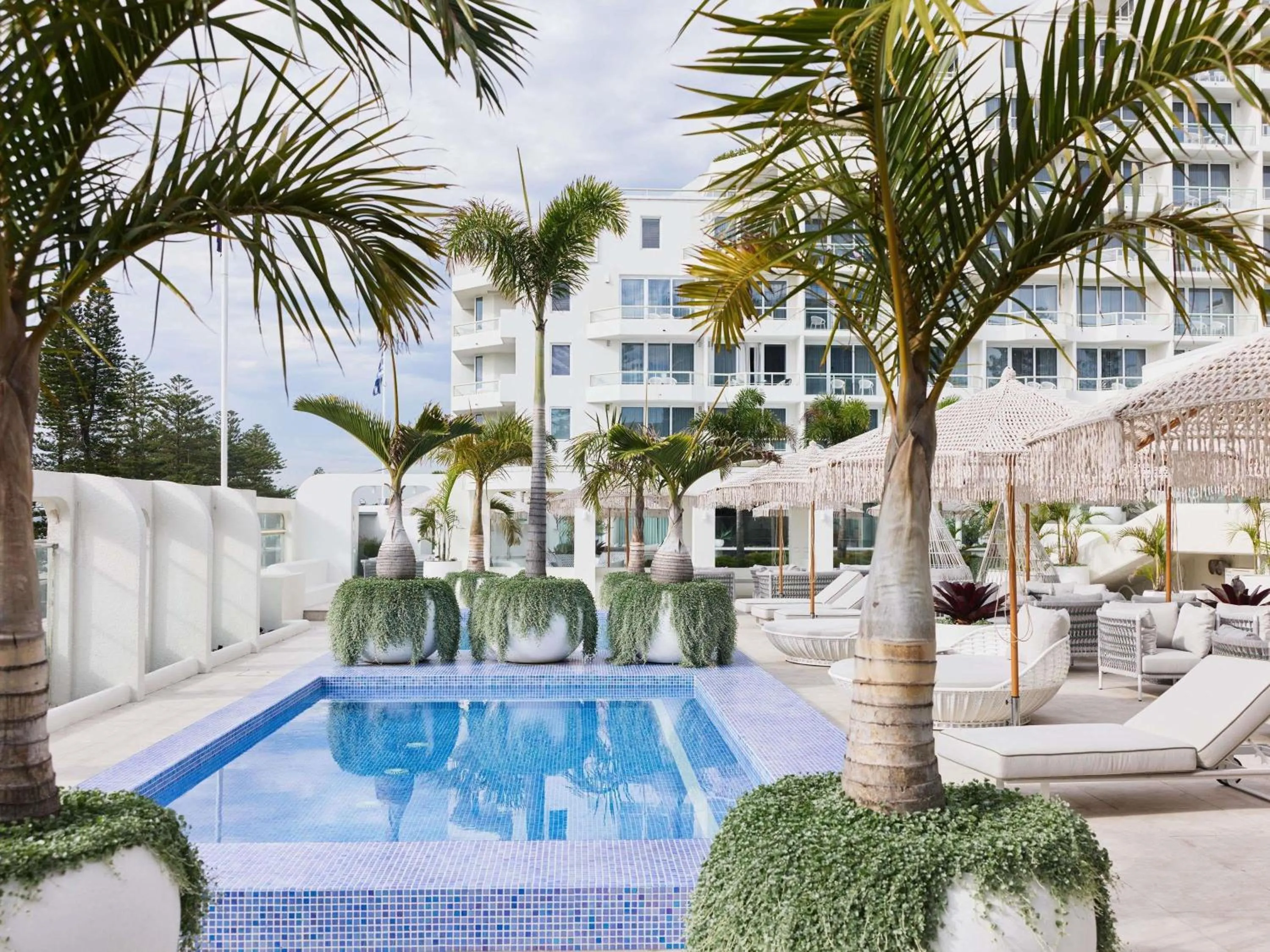 Lounge or bar in The Brighton Hotel Sydney - Mgallery Collection