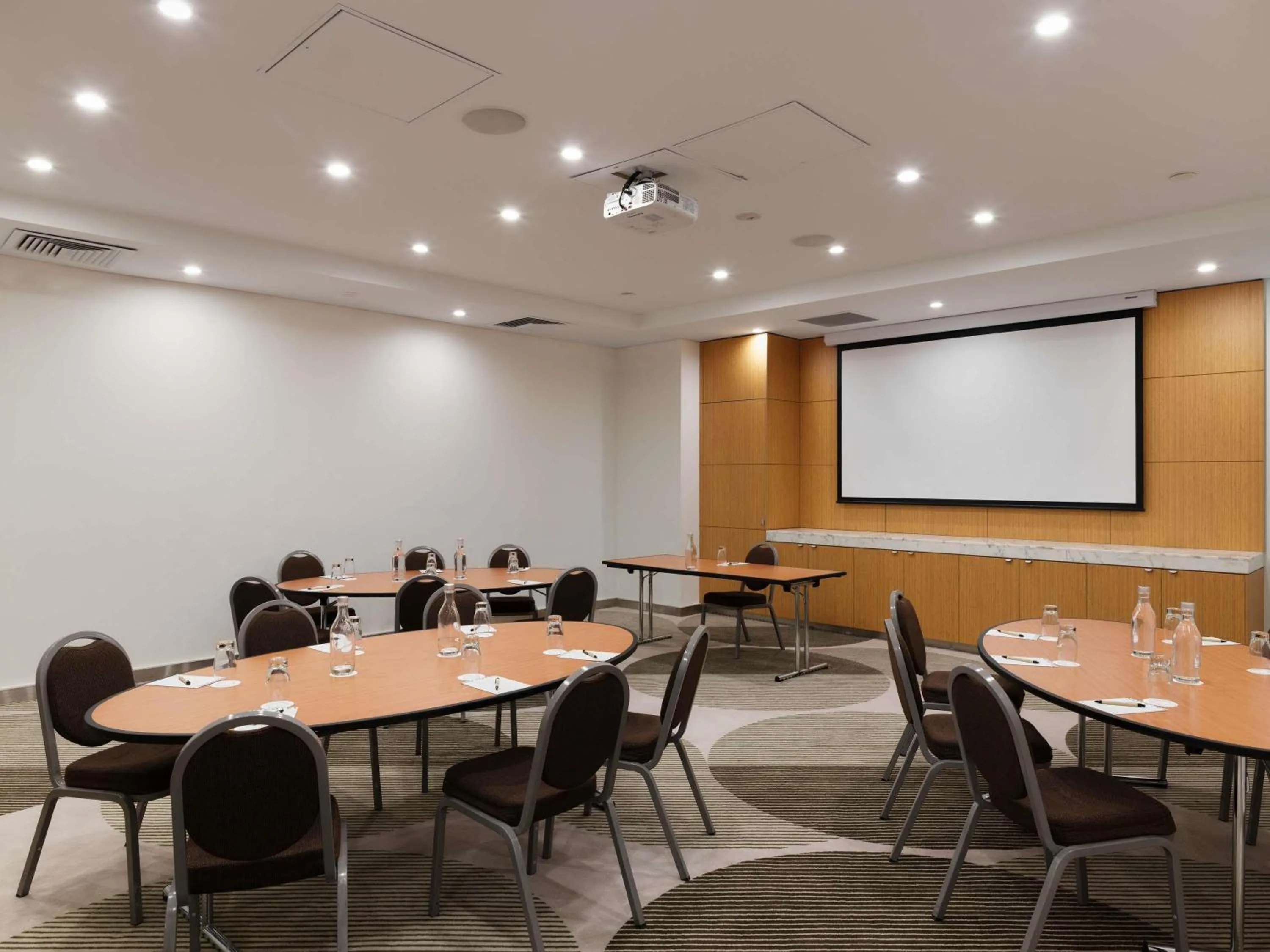 Meeting/conference room in The Brighton Hotel Sydney - Mgallery Collection