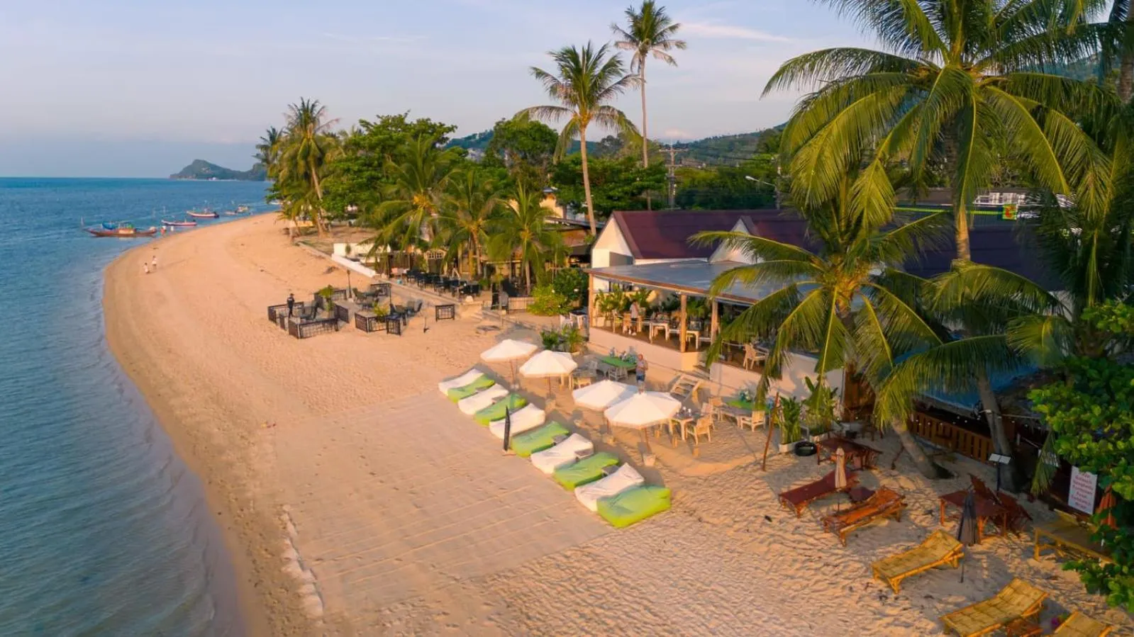 Beach in Code Samui Hotel