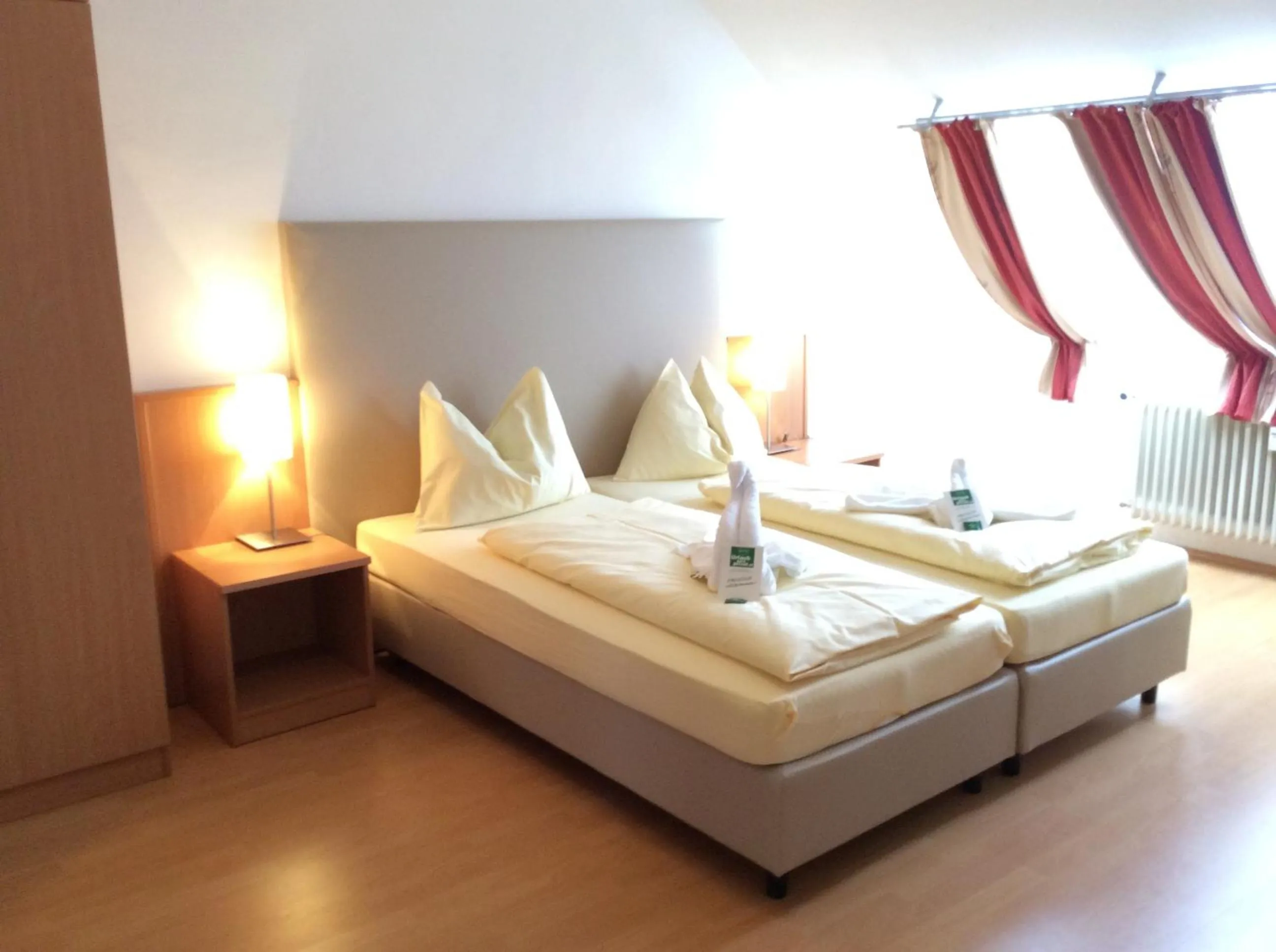 Bed in Stadthotel Schwerterbräu