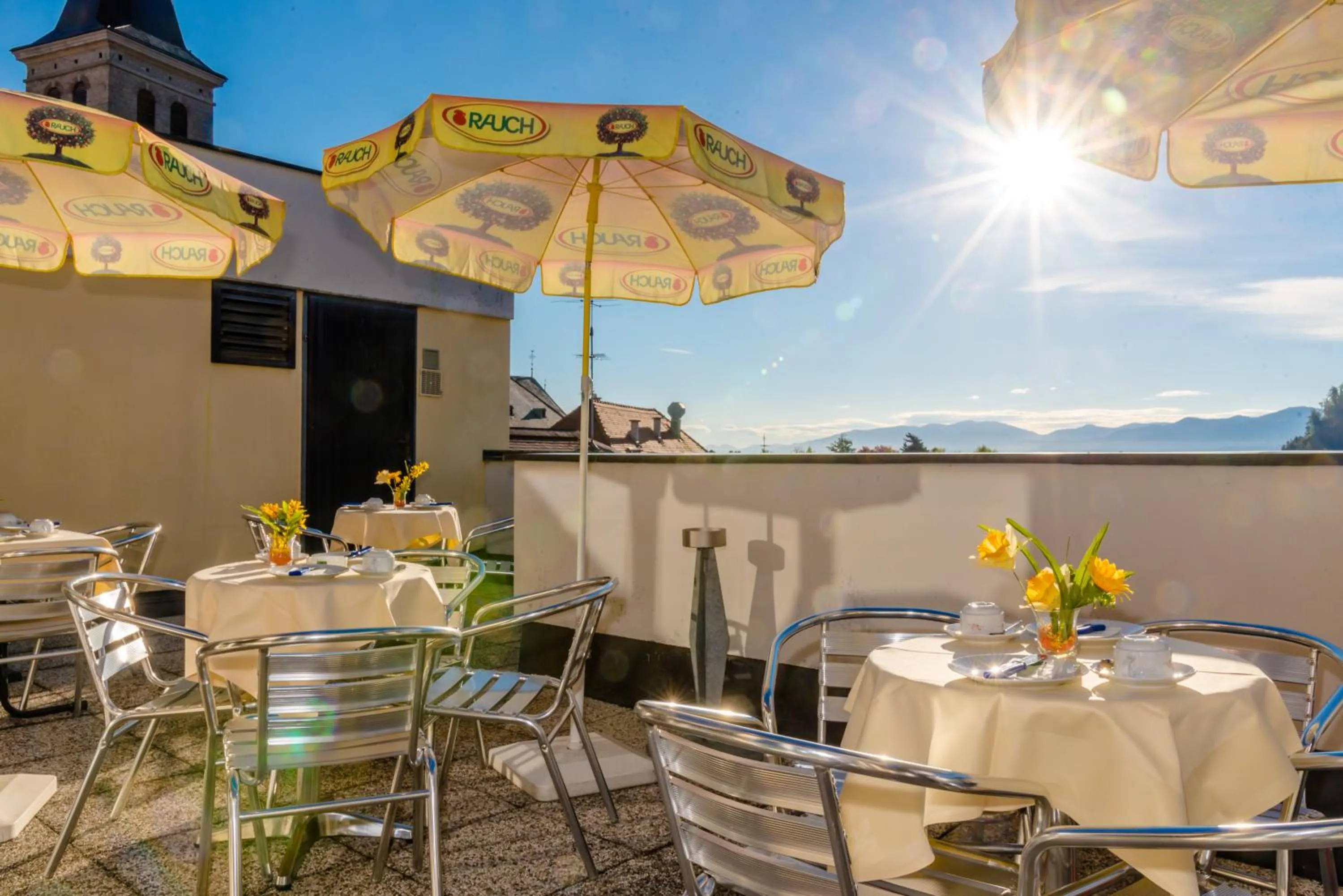 Buffet breakfast in Stadthotel Schwerterbräu