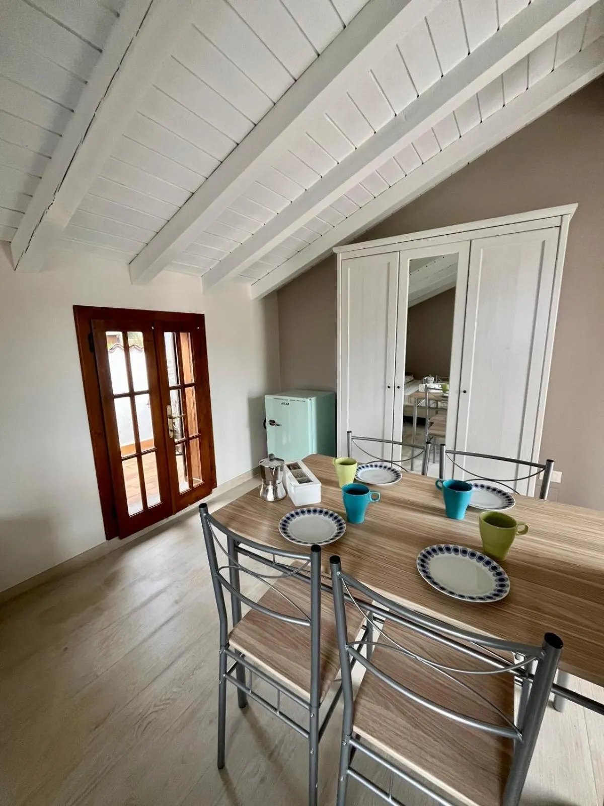 Dining area in B&B Aria Di Lago