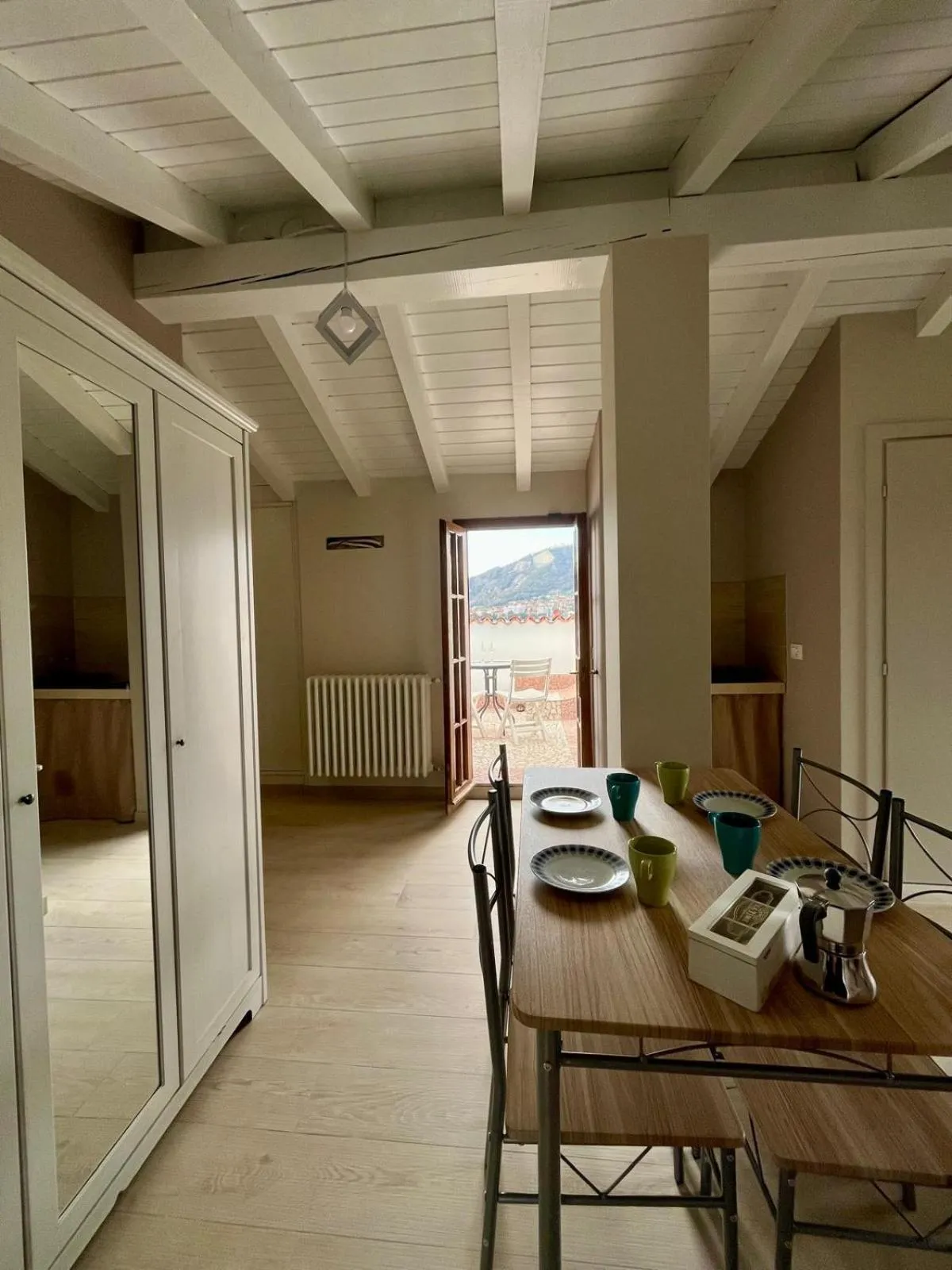 Dining area in B&B Aria Di Lago