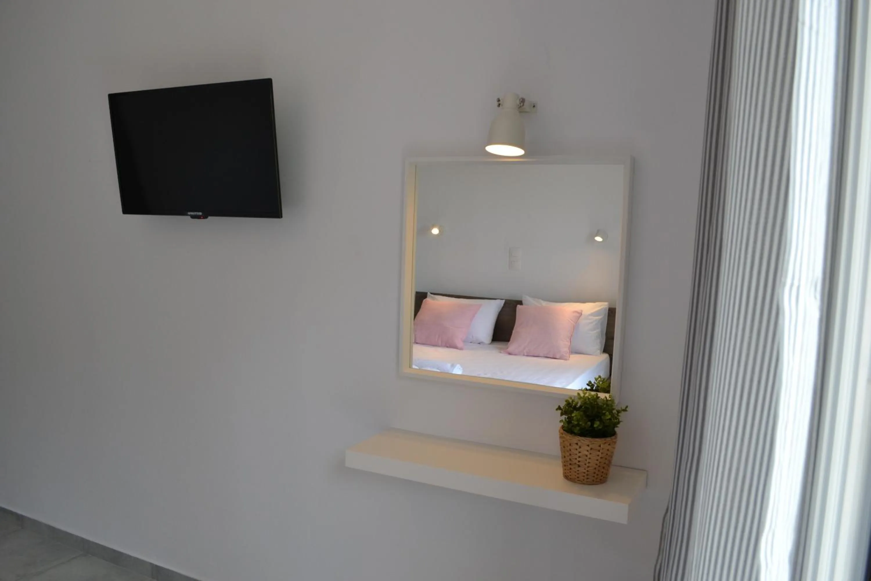 TV and multimedia in Iliana Studios