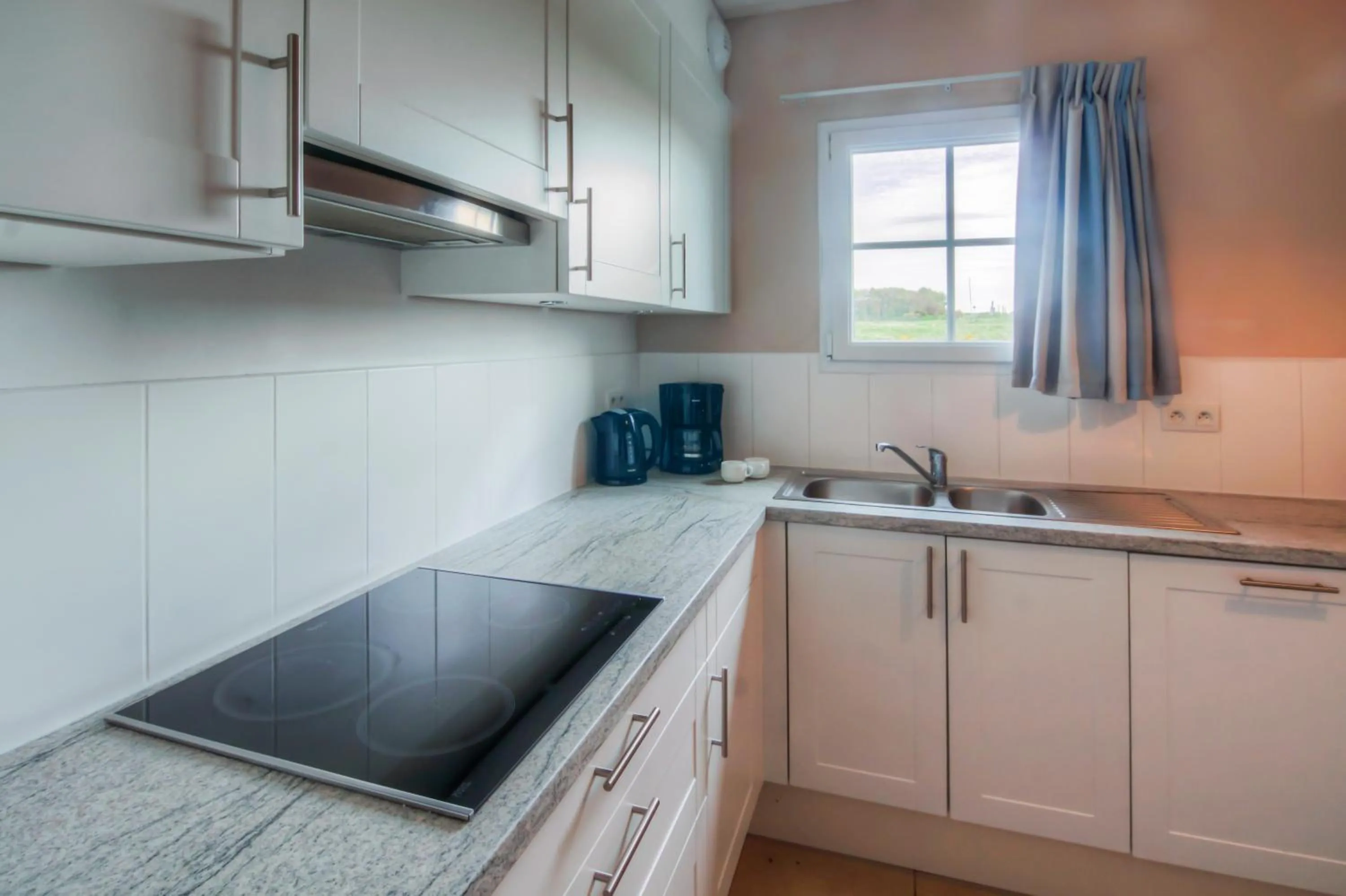 Kitchen or kitchenette in Evancy Equihen-Plage