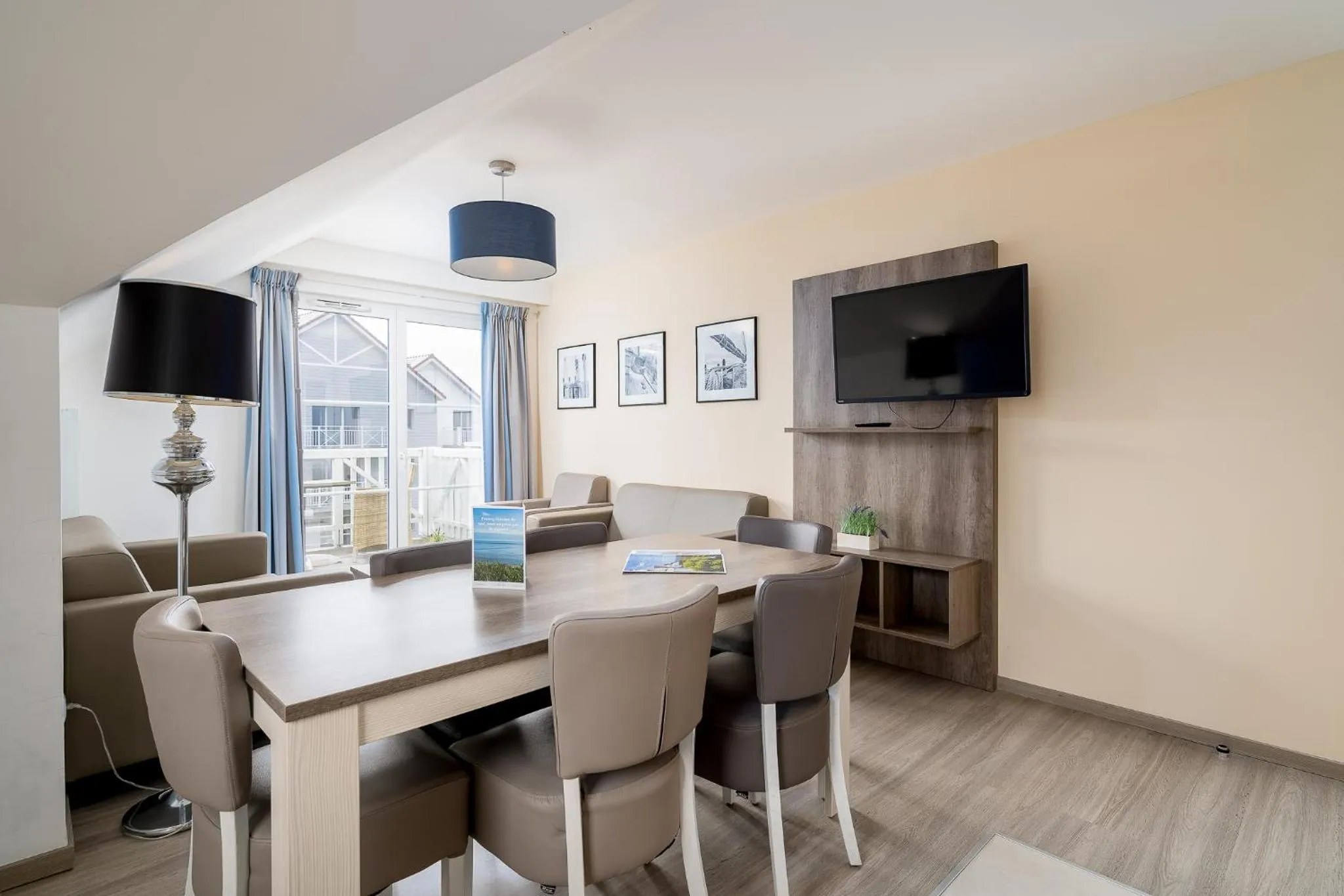 Living room in Evancy Equihen-Plage