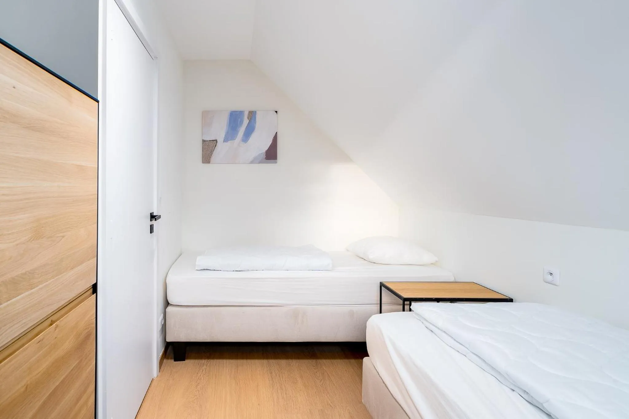 Bed in Evancy Equihen-Plage