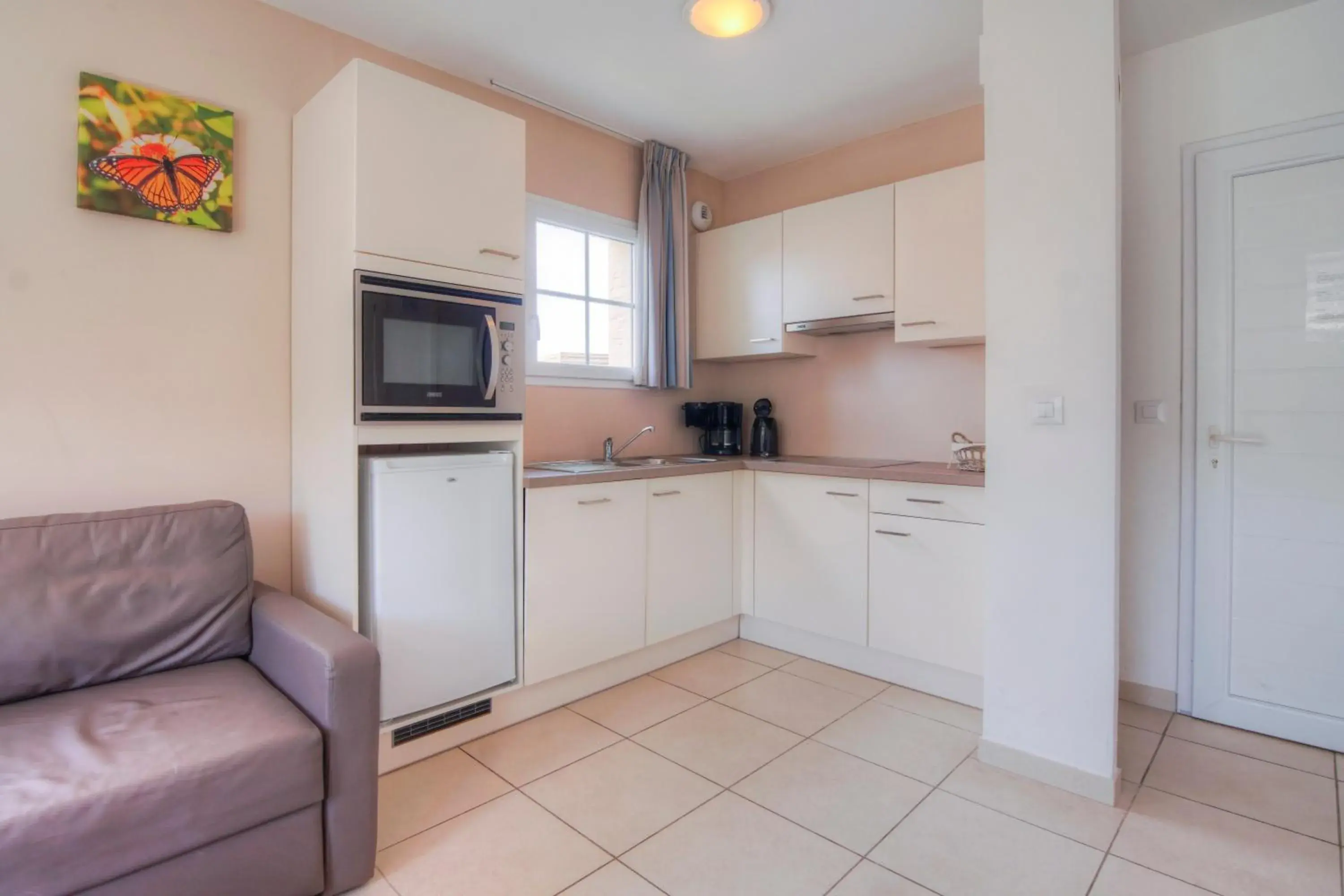 Two-Bedroom Villa + Sofa Bed in Evancy Equihen-Plage Two-Bedroom Villa + Sofa Bed in Evancy Equihen-Plage