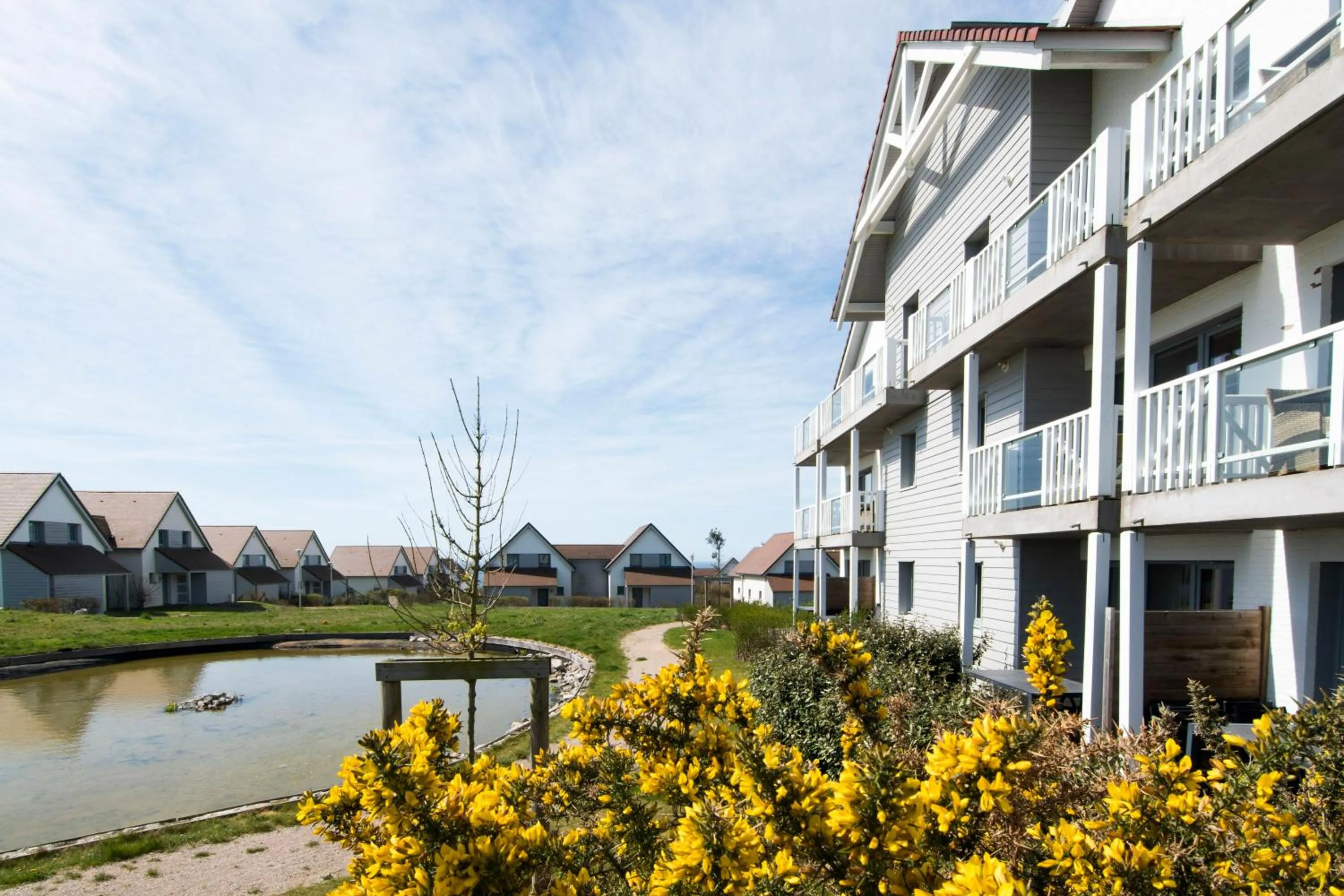 Property building in Evancy Equihen-Plage