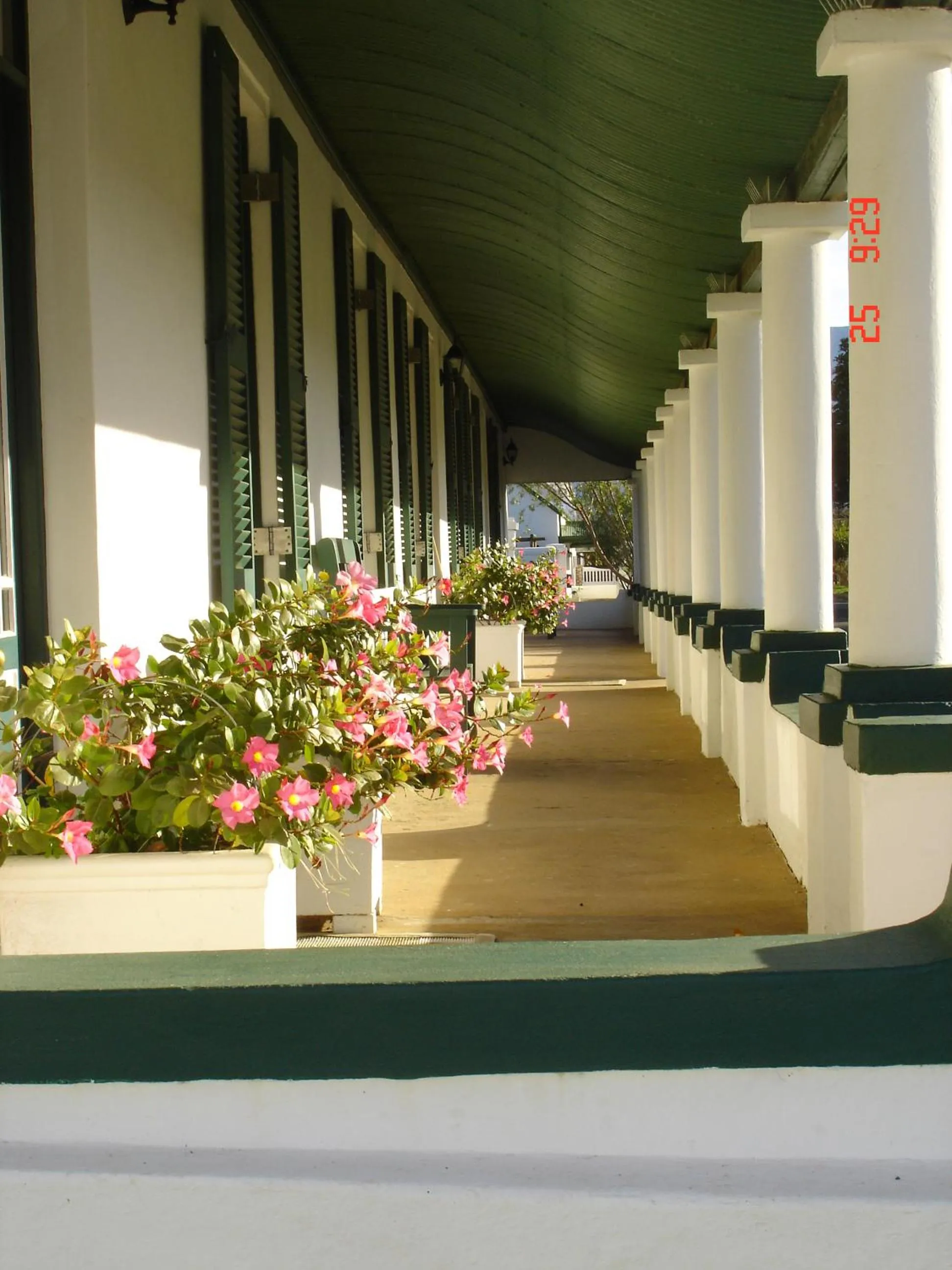 Balcony/Terrace in De Doornkraal Vinotel