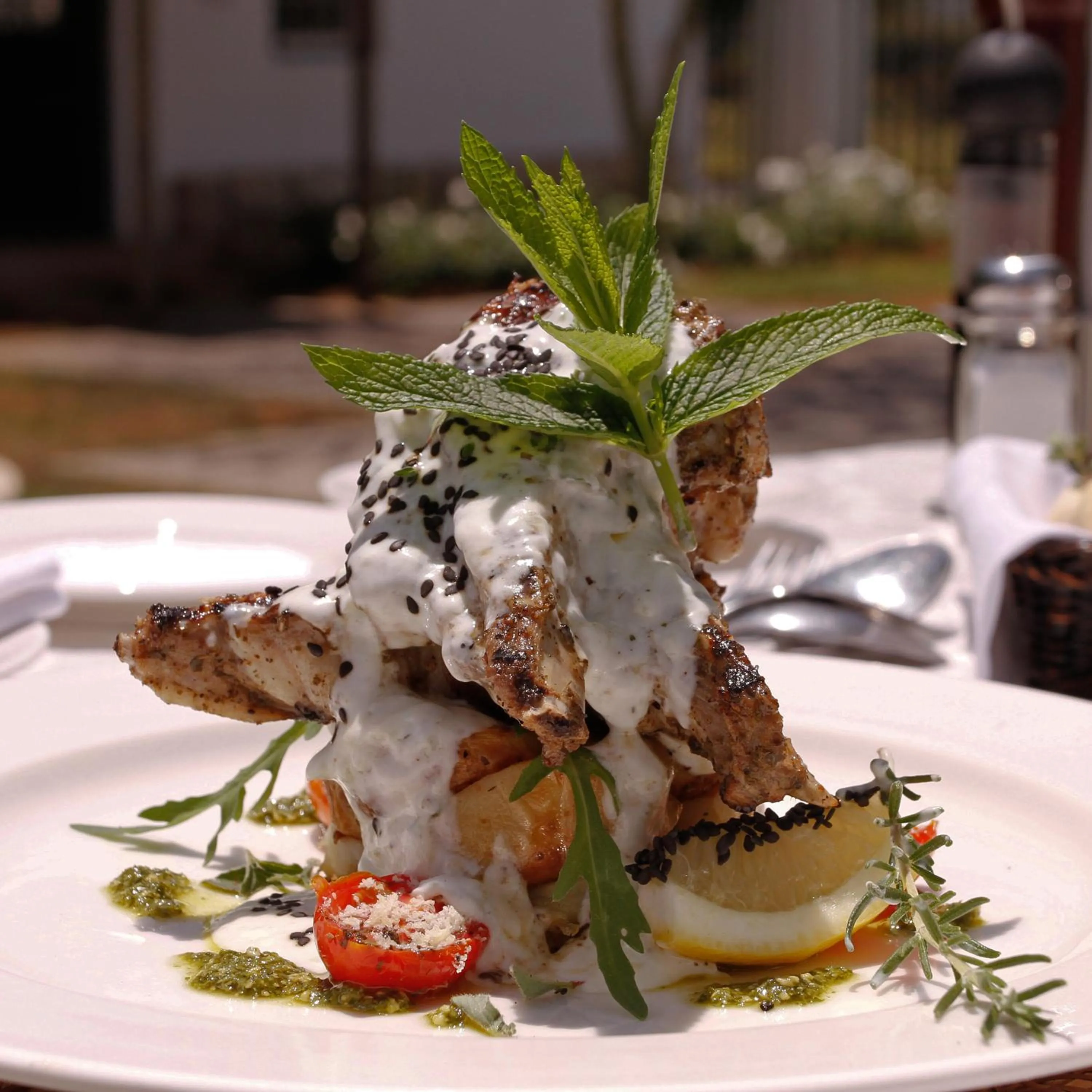 Restaurant/places to eat in De Doornkraal Vinotel