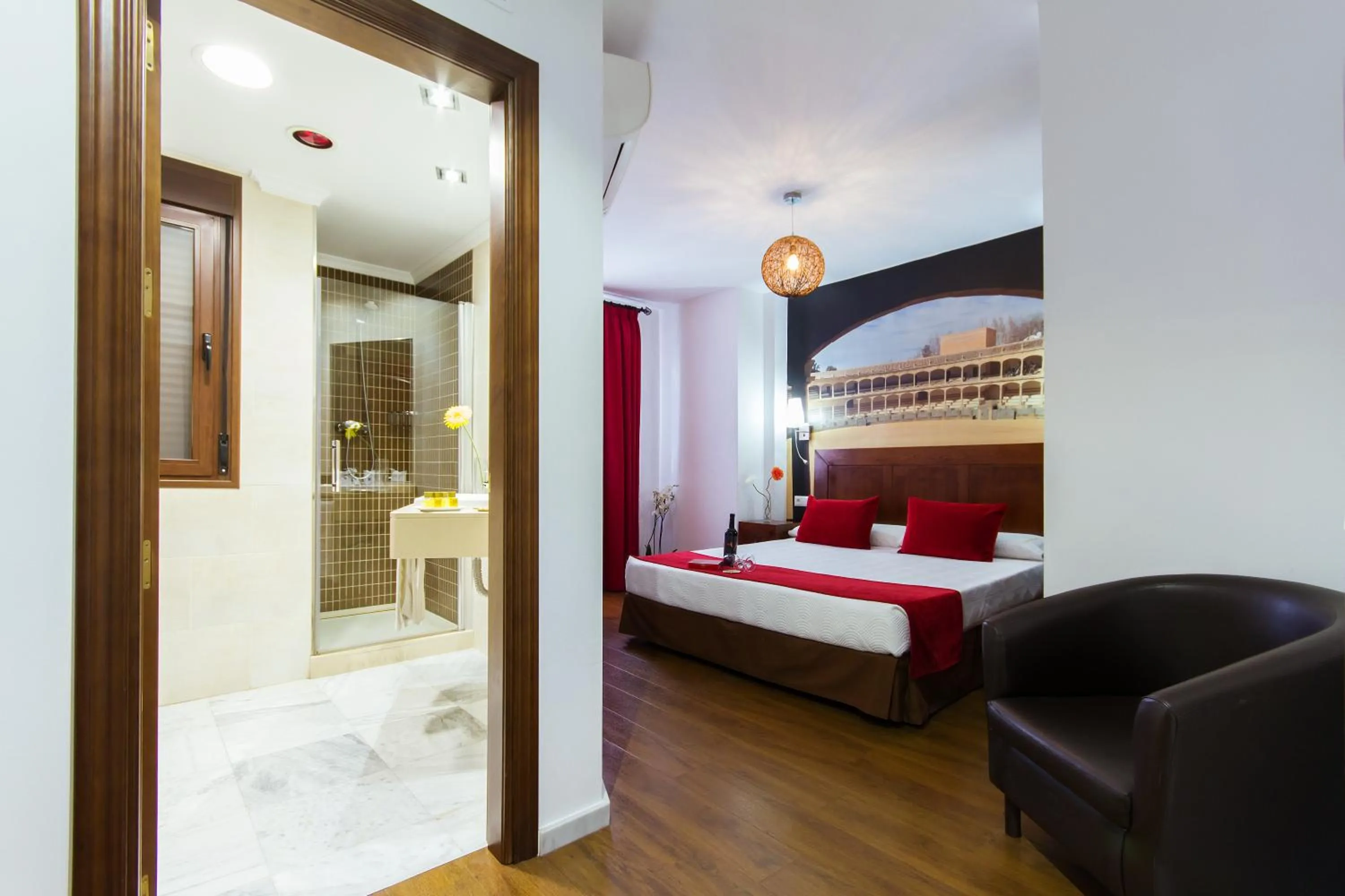 Photo of the whole room, Bed in Hotel El Tajo & SPA