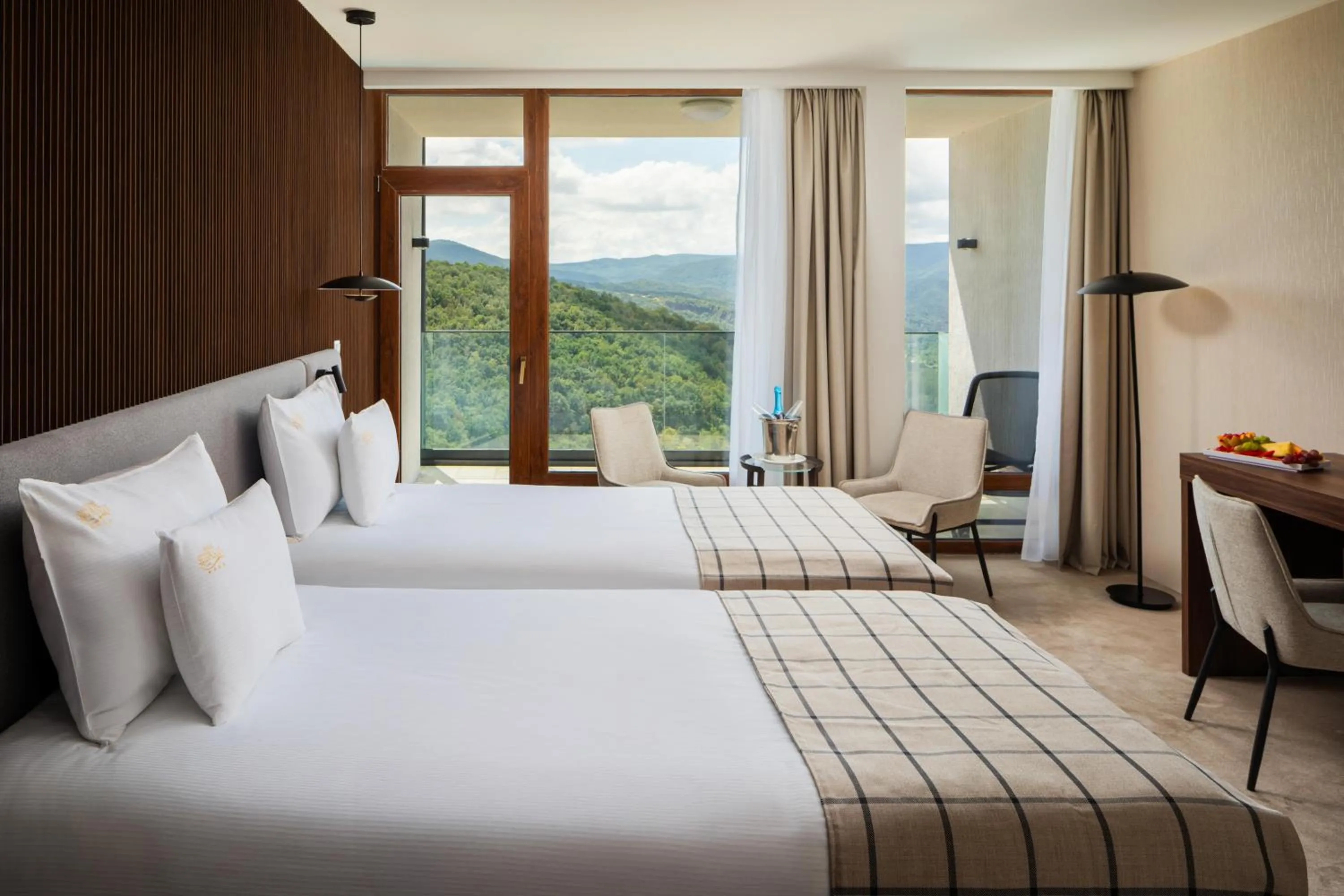 Photo of the whole room, Bed in Silvanus Hotel