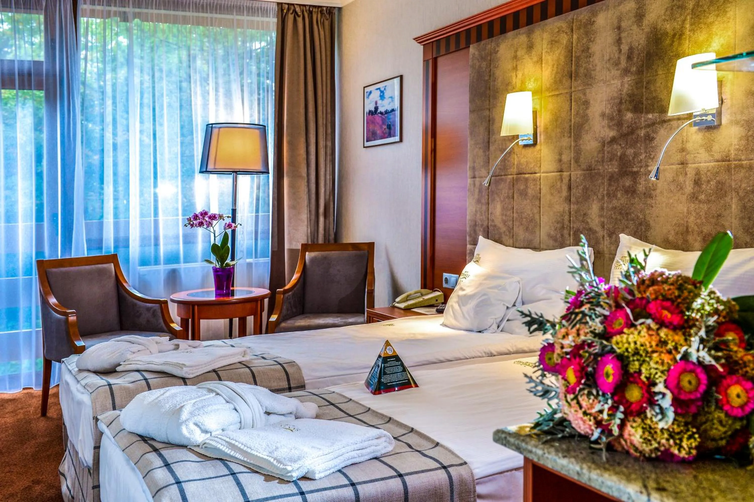 Photo of the whole room, Bed in Silvanus Hotel