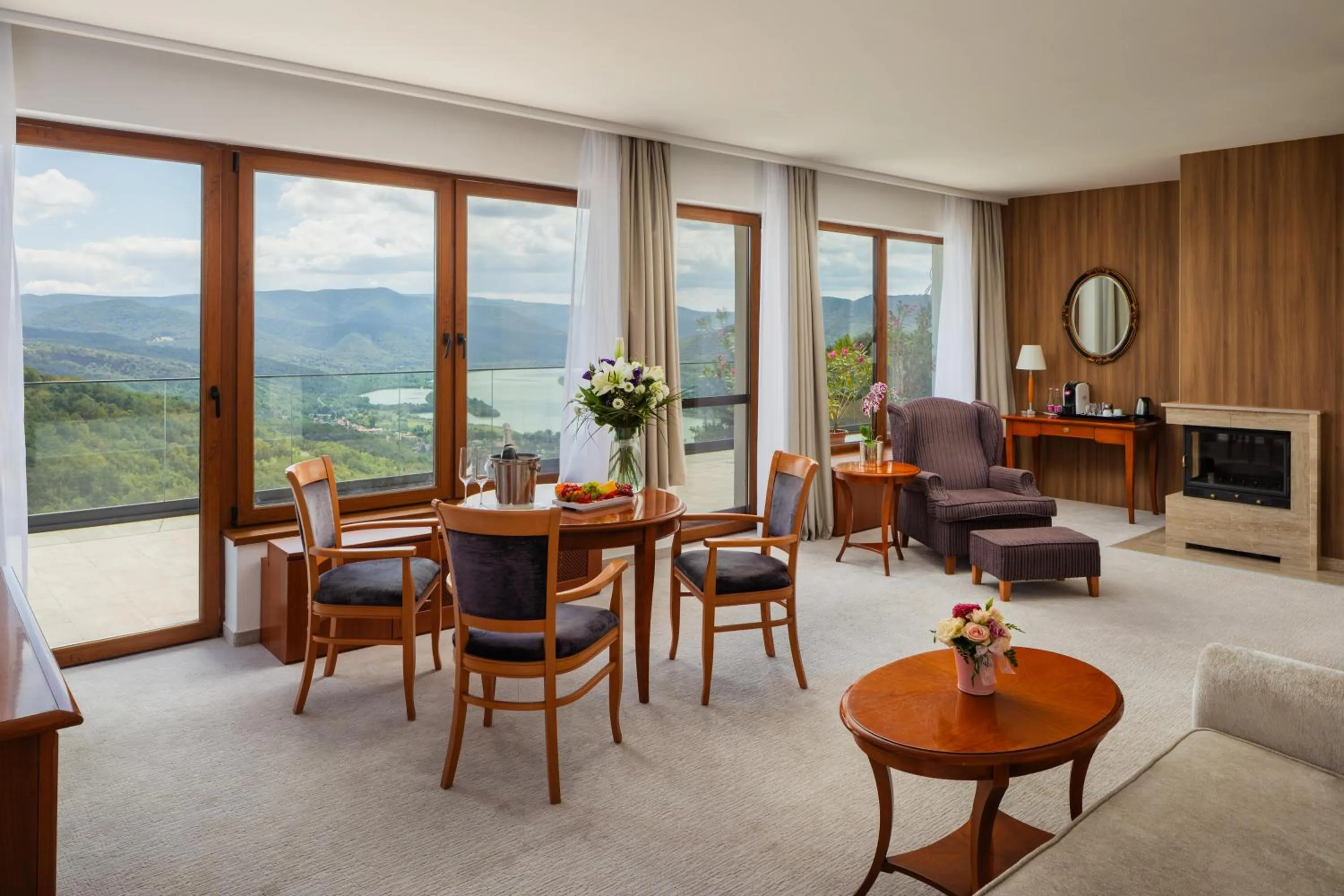 Living room in Silvanus Hotel