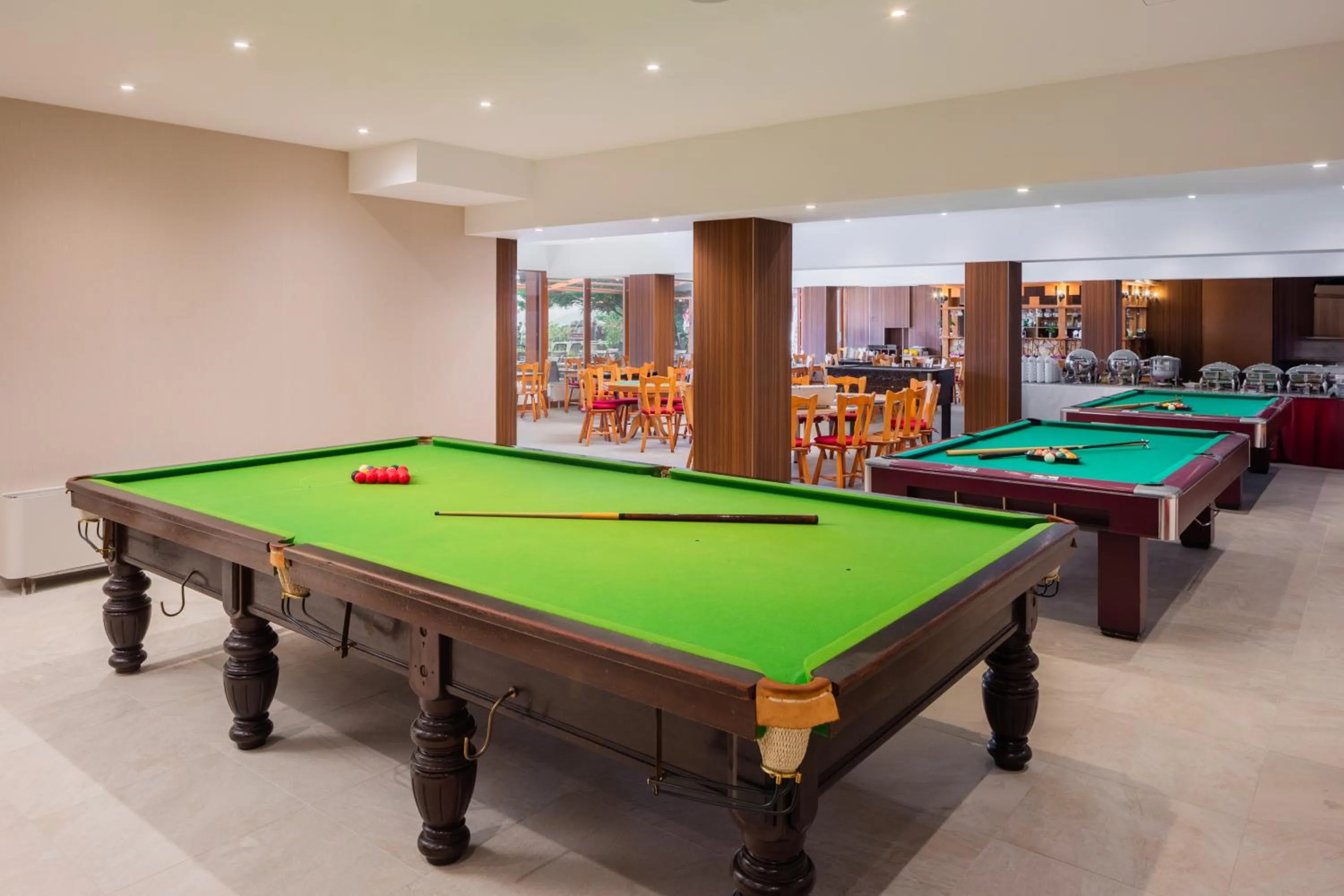 Billiard in Silvanus Hotel